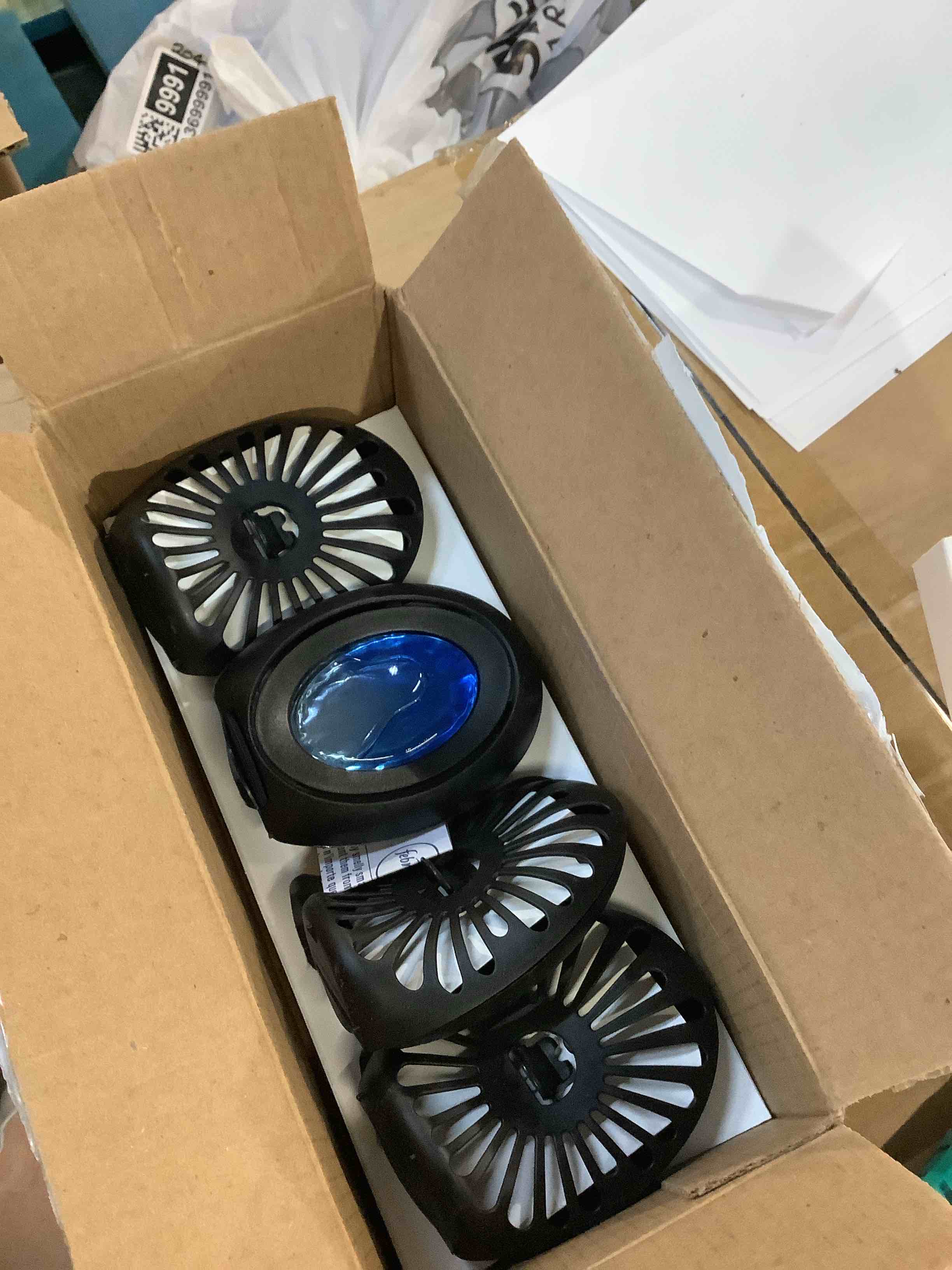 https://s3.amazonaws.com/lotting-images-prod/bidfta/GRA3699985_1758202506281.jpeg