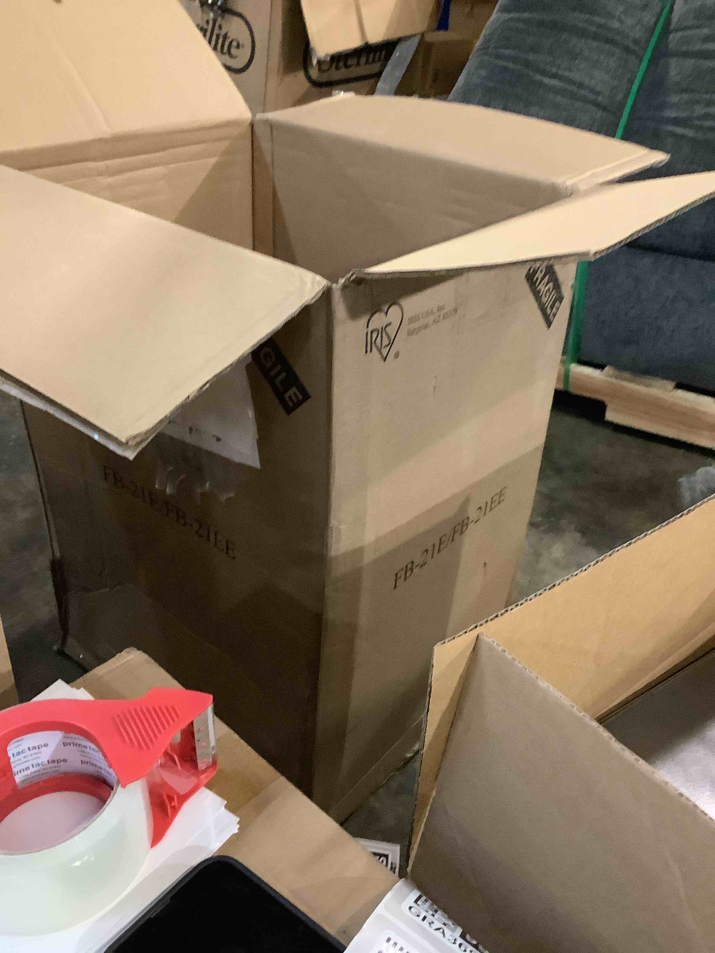 https://s3.amazonaws.com/lotting-images-prod/bidfta/GRA3699998_1758200123280.jpeg