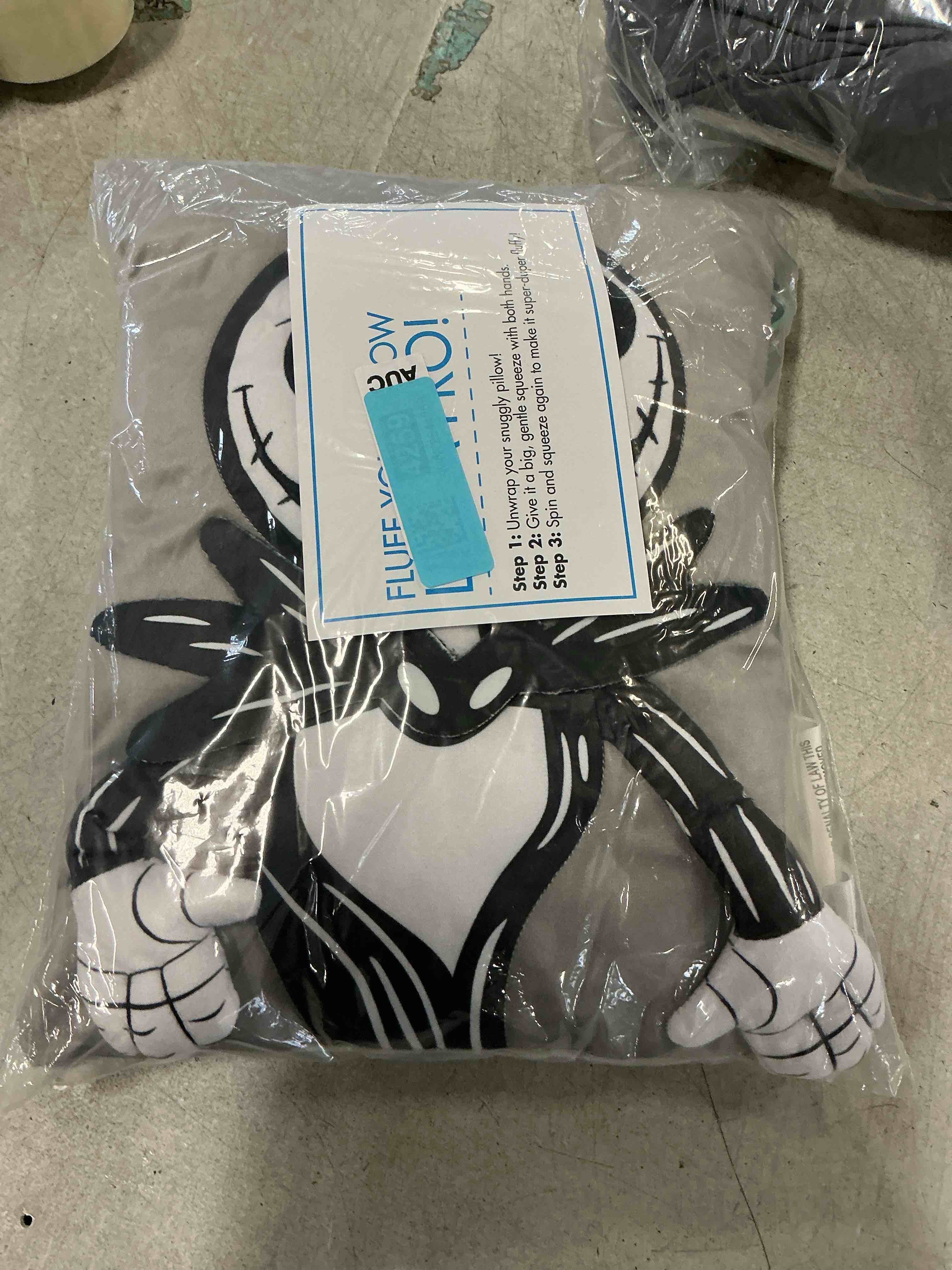 Condition photo showing Good Condition for Jay Franco Disney Nightmare Before Christmas Jack 3D Snuggle Plush Pillow - Super Soft Skeleton Pillow - Measures 15 Inches