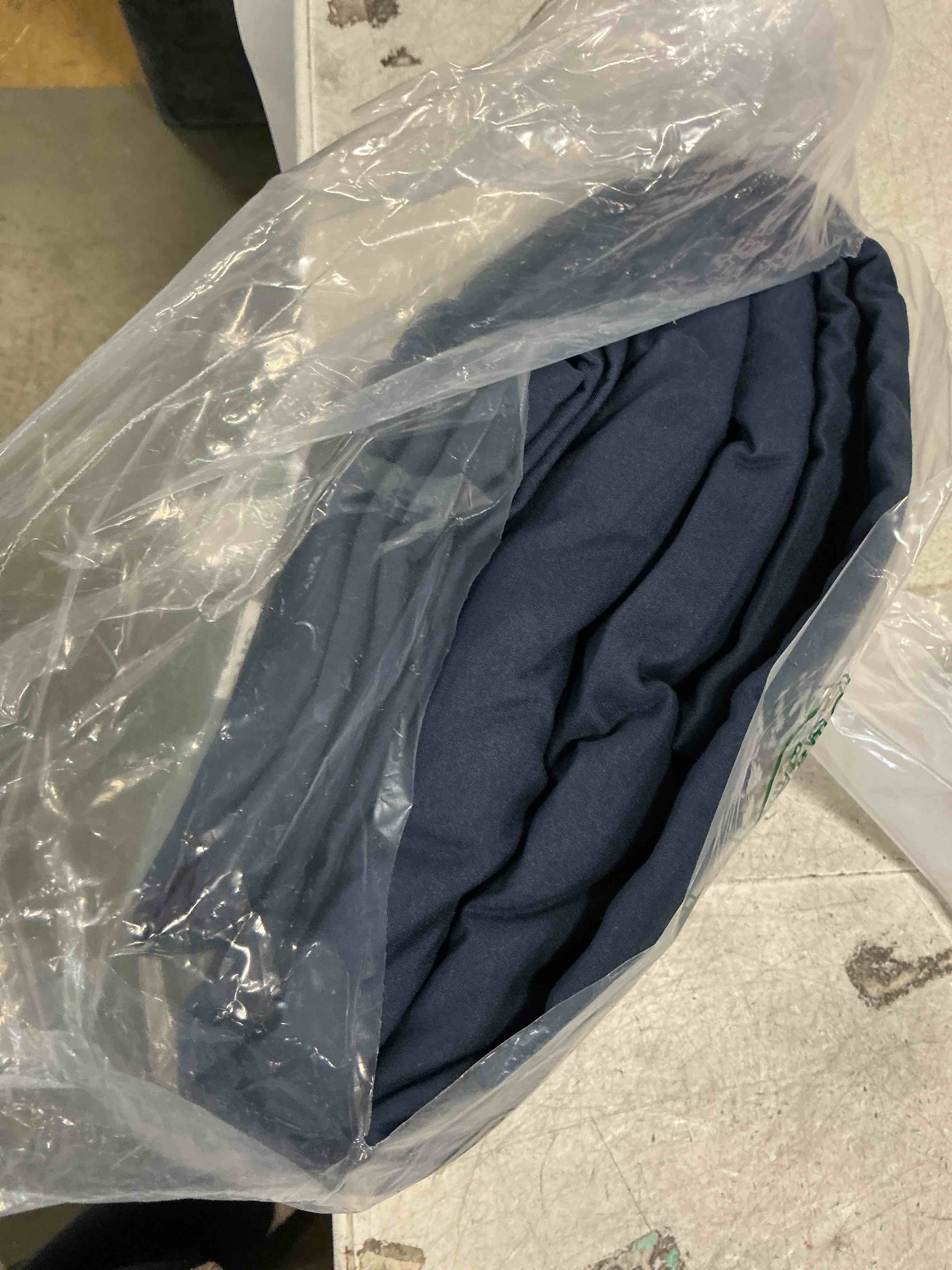 Condition photo showing Good Condition for Utopia Bedding Queen Size Sheet Set – 4 Piece Bed Sheets, Soft and Breathable Microfiber, Includes 1 Fitted Sheet, 1 Flat Sheet and 2 Pillowcases – Oeko Tex (Navy)