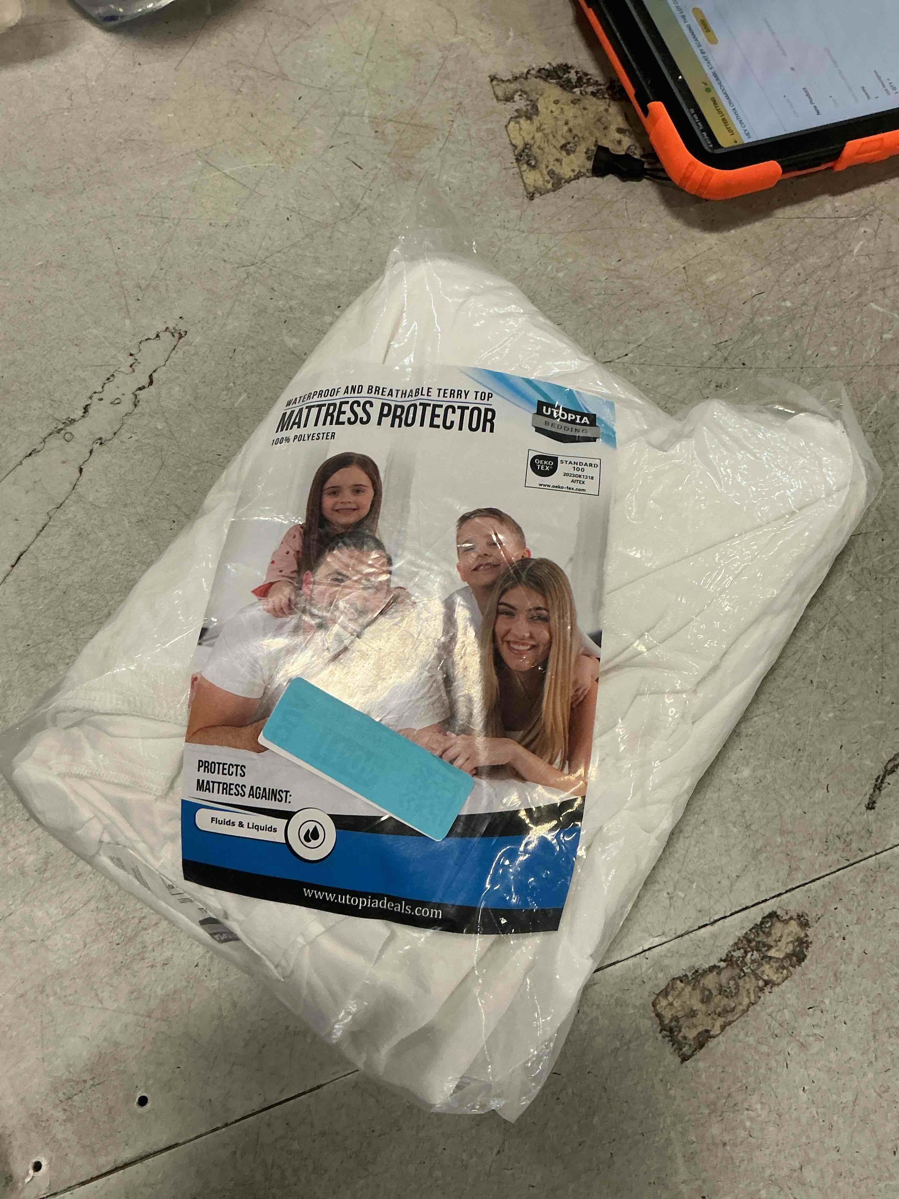 Condition photo showing As Is for Utopia Bedding Waterproof Mattress Protector Full Size, Premium 200 GSM Terry Mattress Cover, Soft & Breathable Bed Cover, Fitted Sheet Style with Stretchable Deep Pockets 15" (White) White Full