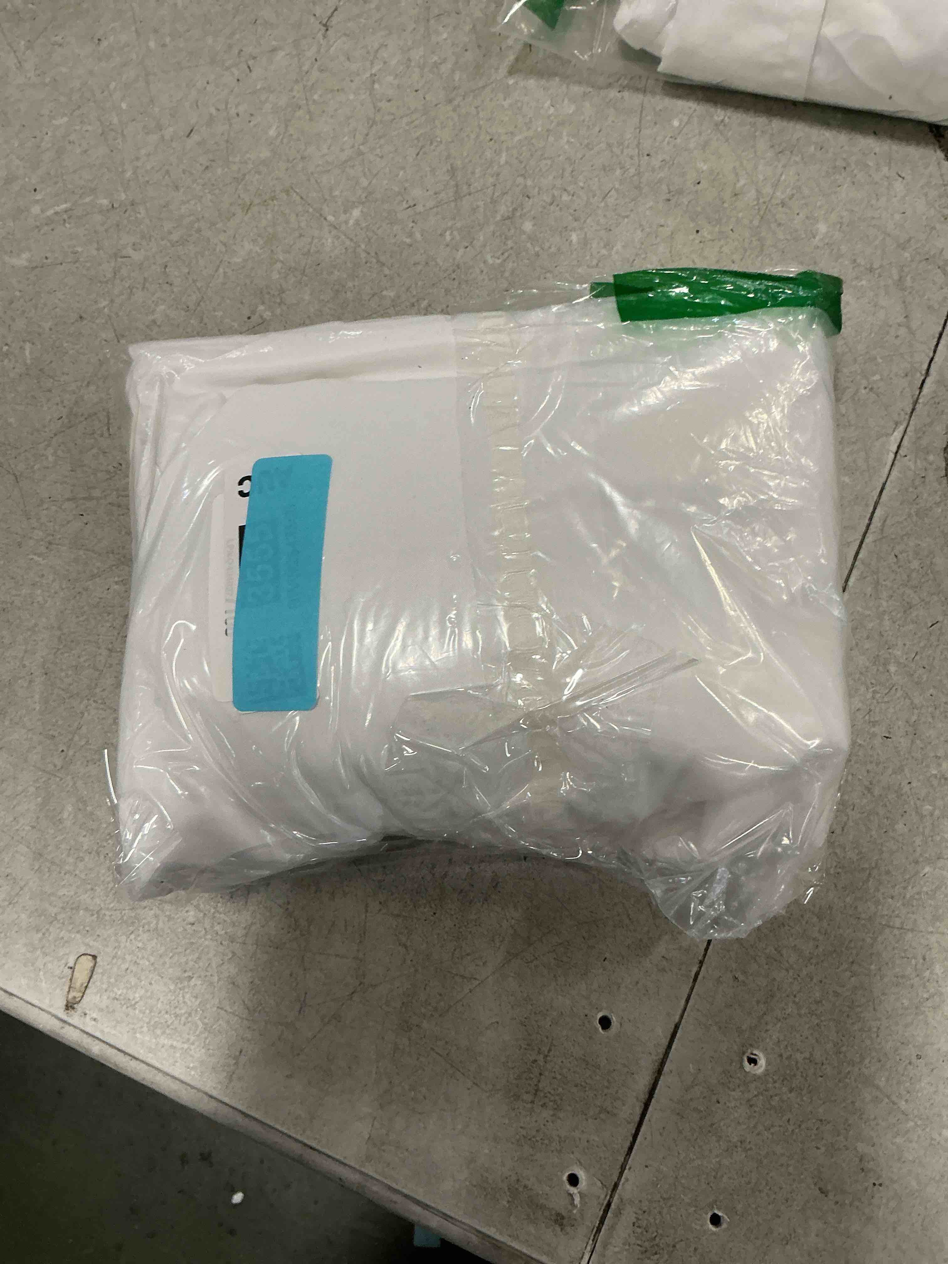 Condition photo showing item condition for Utopia Bedding Flat Sheet - Soft Brushed Microfiber Fabric - Shrinkage & Fade Resistant Top Sheet - Easy Care - 1 Flat Sheet Only (Queen, White)