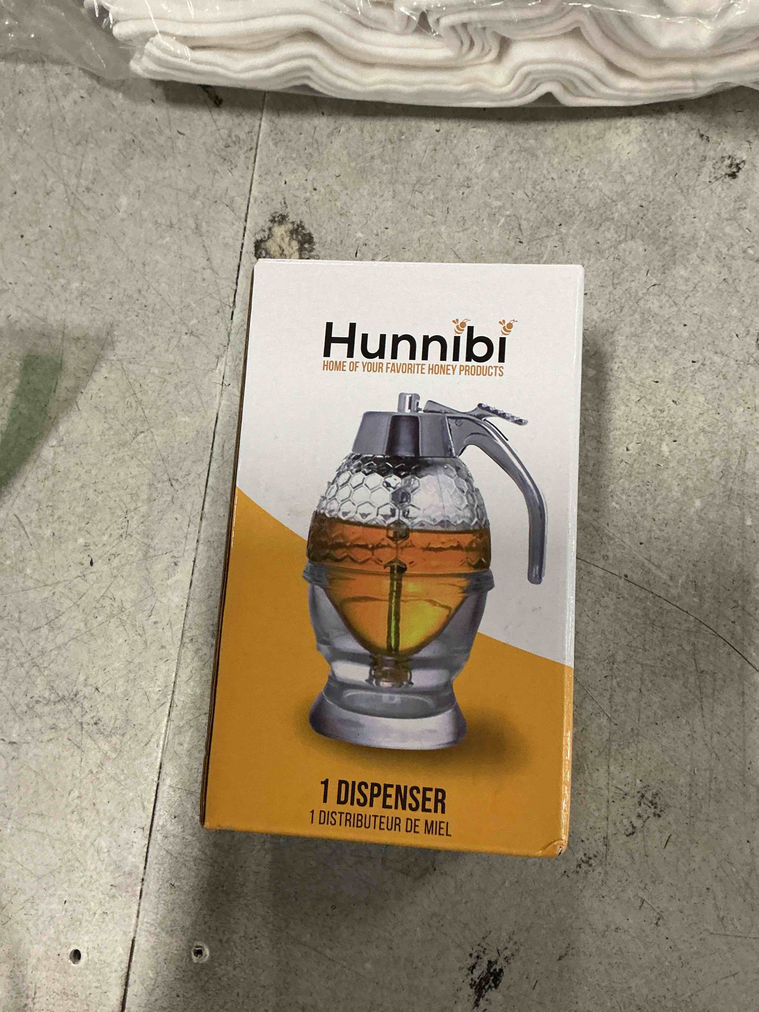 Condition photo showing Good Condition for Hunnibi 8oz No Drip Glass Honey Dispenser with Plastic Top - Honeycomb-Style Syrup Server and Bee-Themed Storage Jar with Stand - 6"