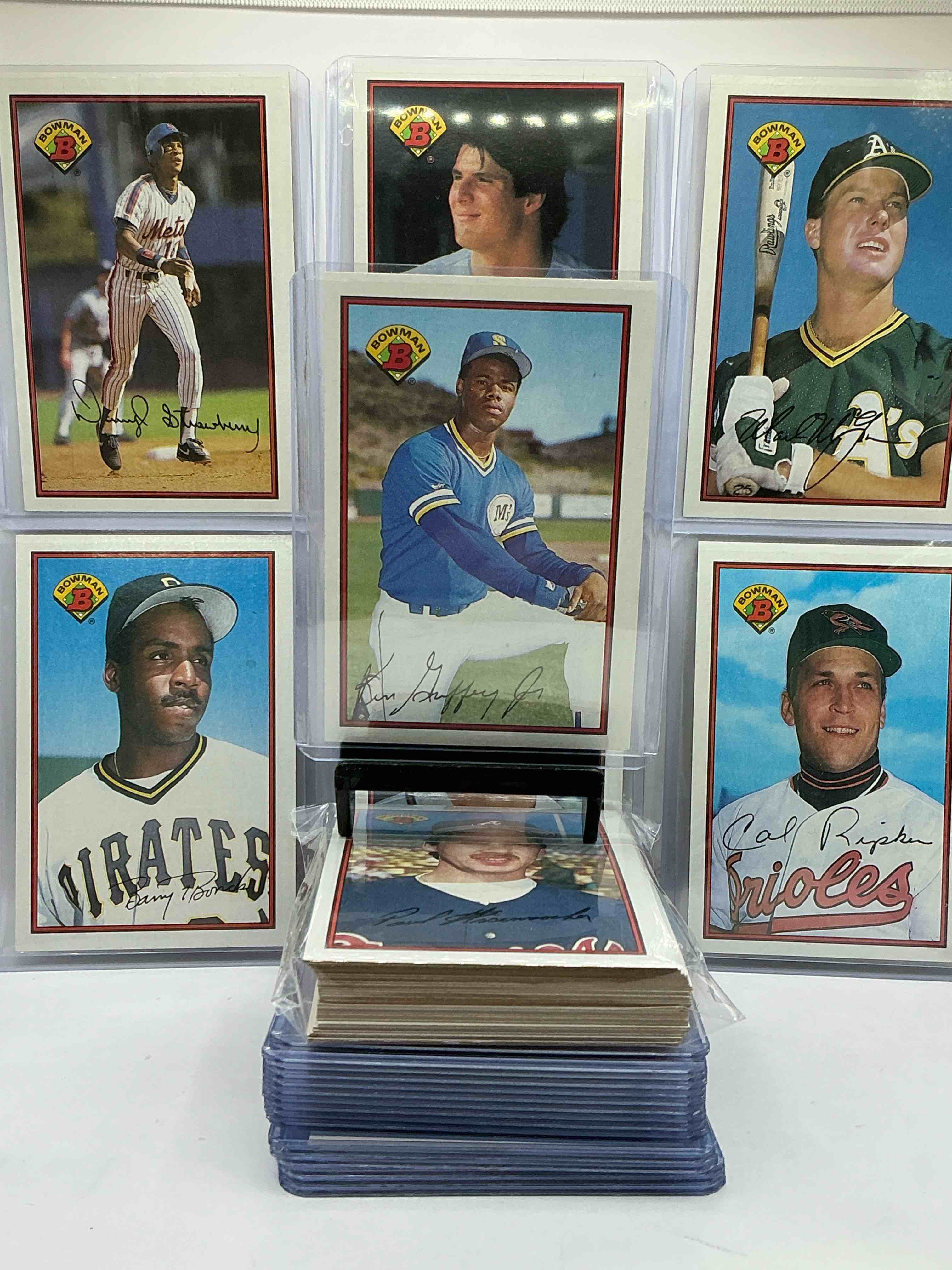 Ken Griffey Jr Rookie! 1989 Bowman Baseball 50 Card Craziness! Bo Jackson, Barry Bonds, John Smoltz, Kirby Puckett, Tom Glavine, Rickey Henderson, Don Mattingly, Cal Ripken, Wade Boggs, Fernando Valenzuela, Nolan Ryan, Roger Clemens & More! The BEST Players From The Time! Super Rare Set With All Of These Stars! 50 Card Craziness! Legends, Heroes & Commons!