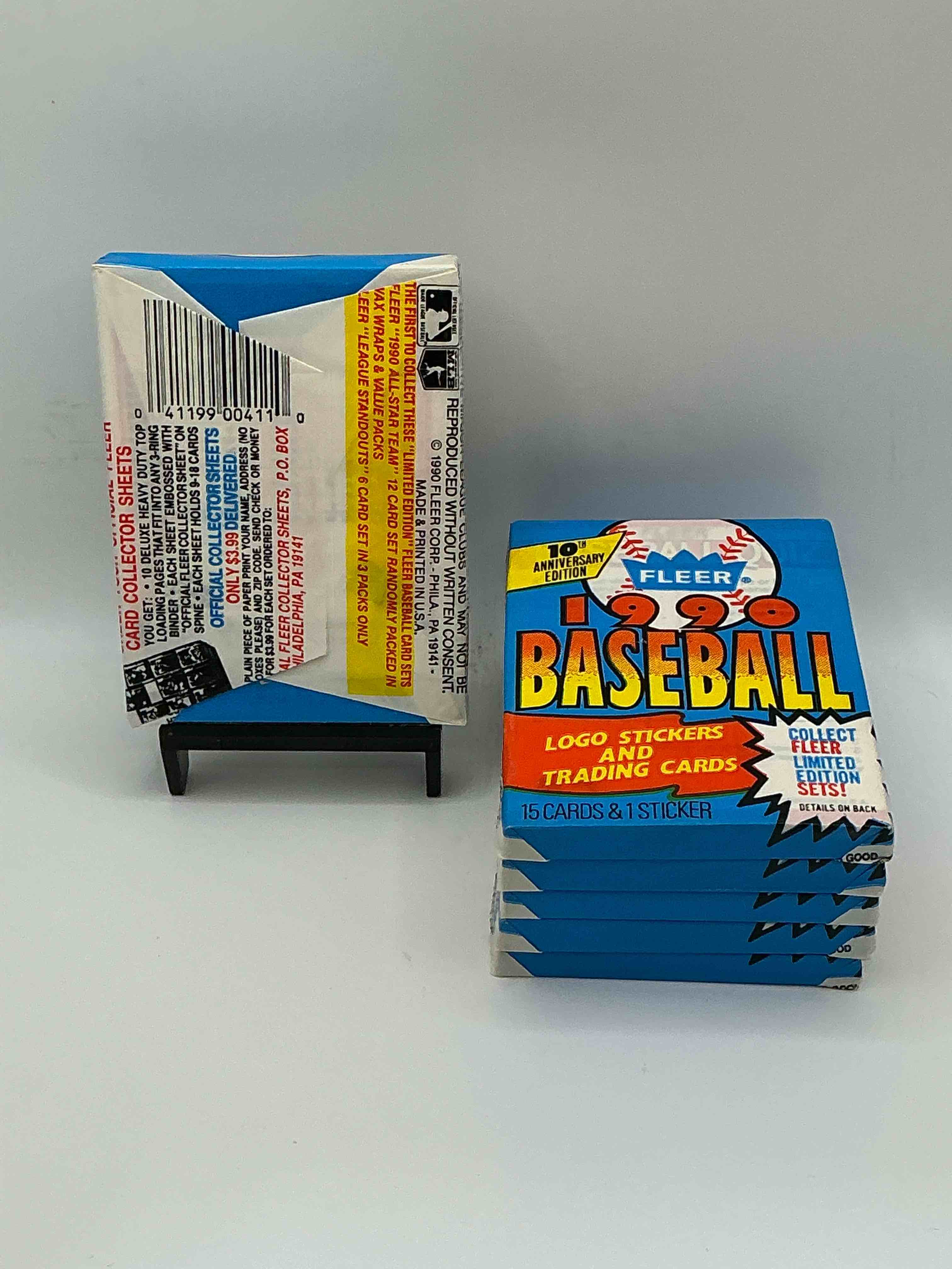 Condition photo showing New/Like New for Vintage Baseball! Awesome 1990 Fleer Baseball Unopened Sports Card Wax Packs!Direct From Original Box! Search For Valuable Collectible Ken Griffey Jr Cards!