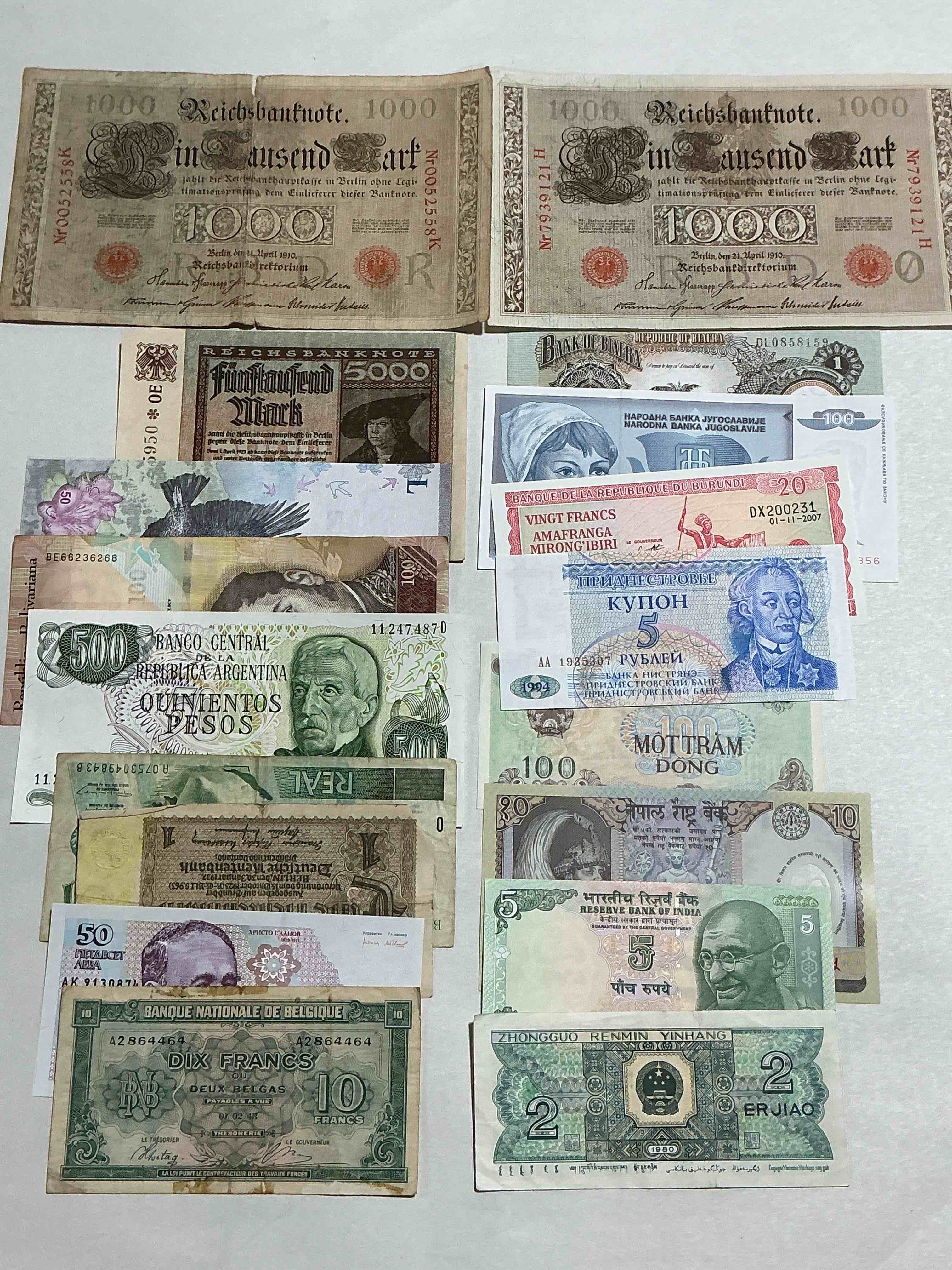 Condition photo showing Good Condition for World Antique & Vintage Authentic Paper Money! Genuine Paper Currency From Around The World, All Bills Unique & Typically Span The Last 100 Years Or So! In Circulated & Uncirculated Condition! Impossible To Collect! 