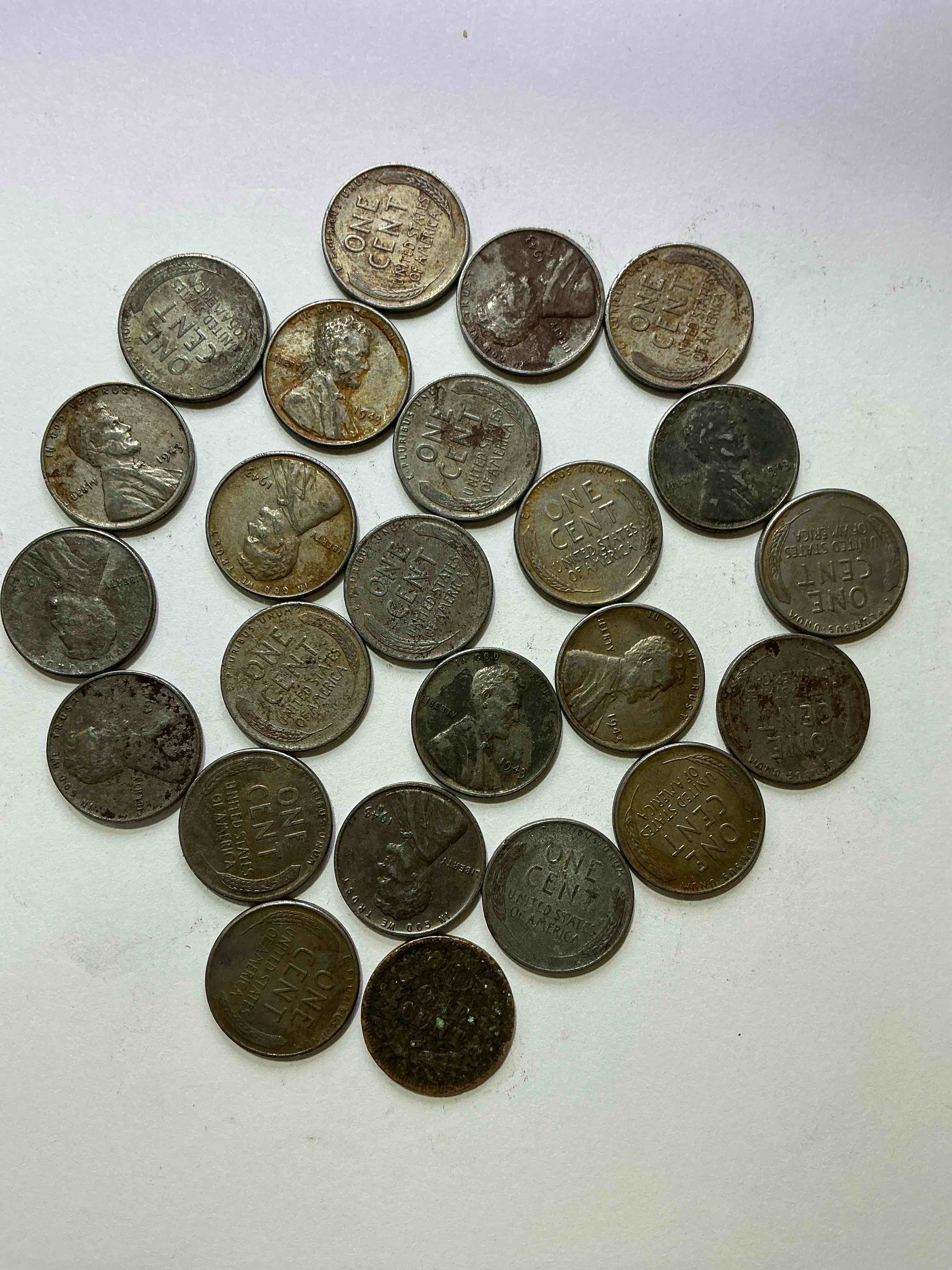 1943 World War Il History! Did You Know That In 1943 Copper Was So Valuable For Making Ammunition That The U.S. Treasury Made Pennies Out Of Steel?! 1943 STEEL Pennies Have Become Valuable, Rare Collector Items! Up For Auction Are Rare WWII Steel Pennies Appearing Circulated. Own Pieces Of World War II History That Are An Awesome Investment!
