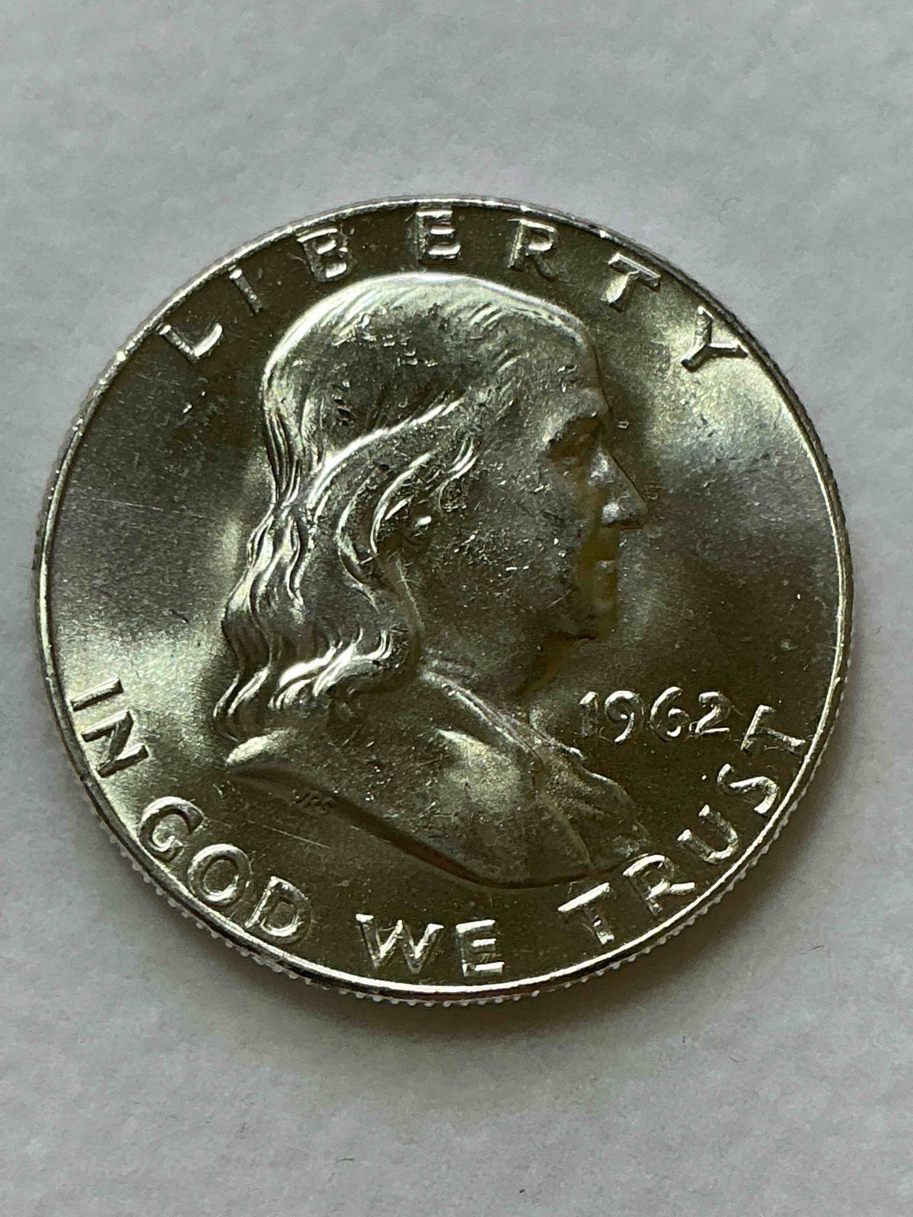 Ben Franklin Silver! Pre 1965 Silver U.S. Half Dollar Coins! Before 1965 American Half Dollars Were Actually Silver, Here Is A Gorgeous Example Of A Rare Ben Franklin Silver Half Dollar. Great Condition & Great For Investing In Precious Metals! These Heavy Half Dollars Were Minted At 90% Silver and 10% Copper, Giving Them A Net Weight Of .36169 Ounces Of Pure Silver Per Coin! Getting Very Rare. Invest & Win!