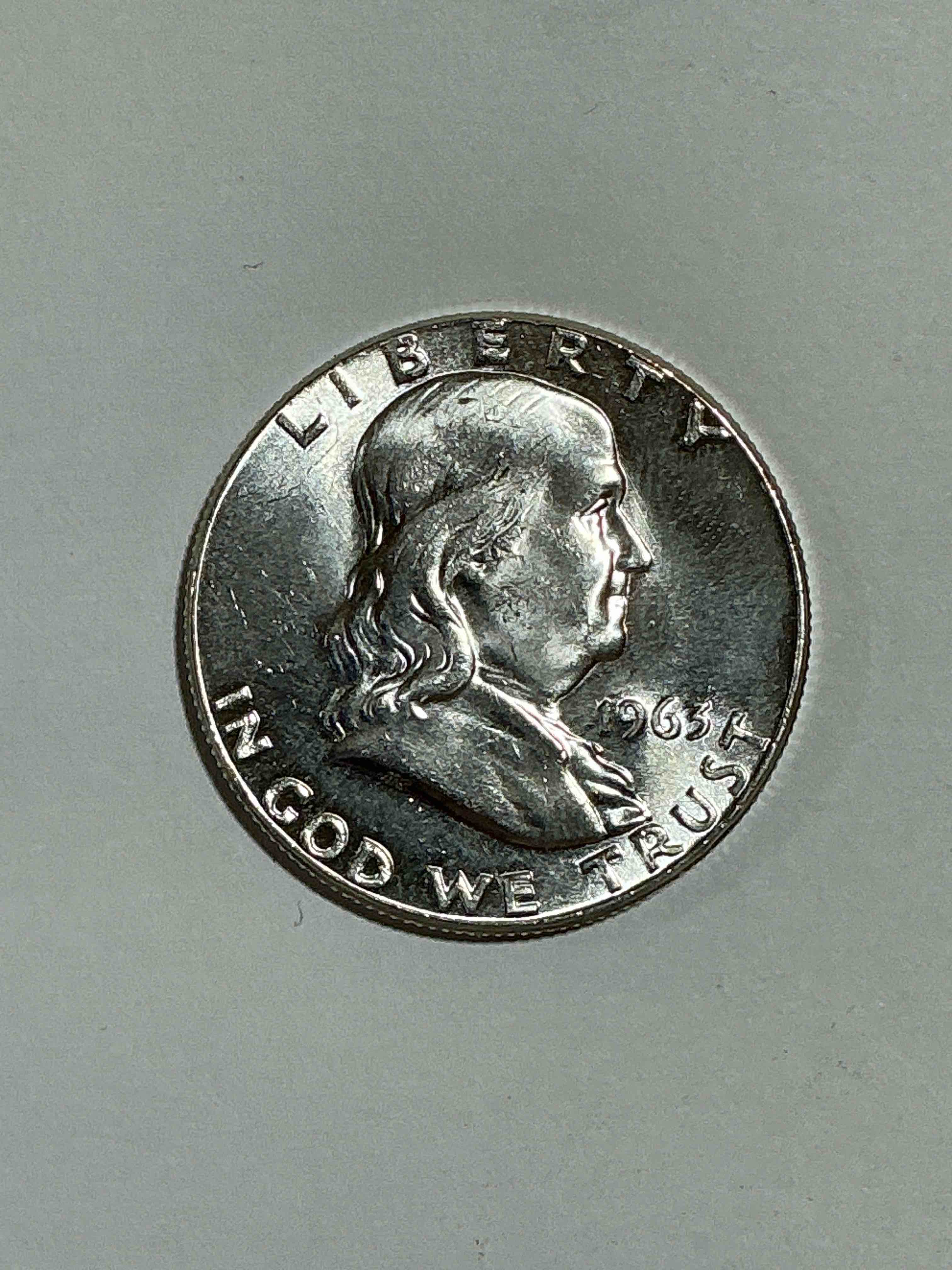 Uncirculated Ben Franklin Silver! Pre 1965 Silver U.S. Half Dollar Coins! Before 1965 American Half Dollars Were Actually Silver, Here Is A Rare 1952 Version in Excellent, Uncirculated Condition! Great For Investing In Precious Metals! These Heavy Half Dollars Were Minted At 90% Silver and 10% Copper, Giving Them A Net Weight Of 36169 Ounces Of Pure Silver Per Coin! Very Rare In This Great. Condition!