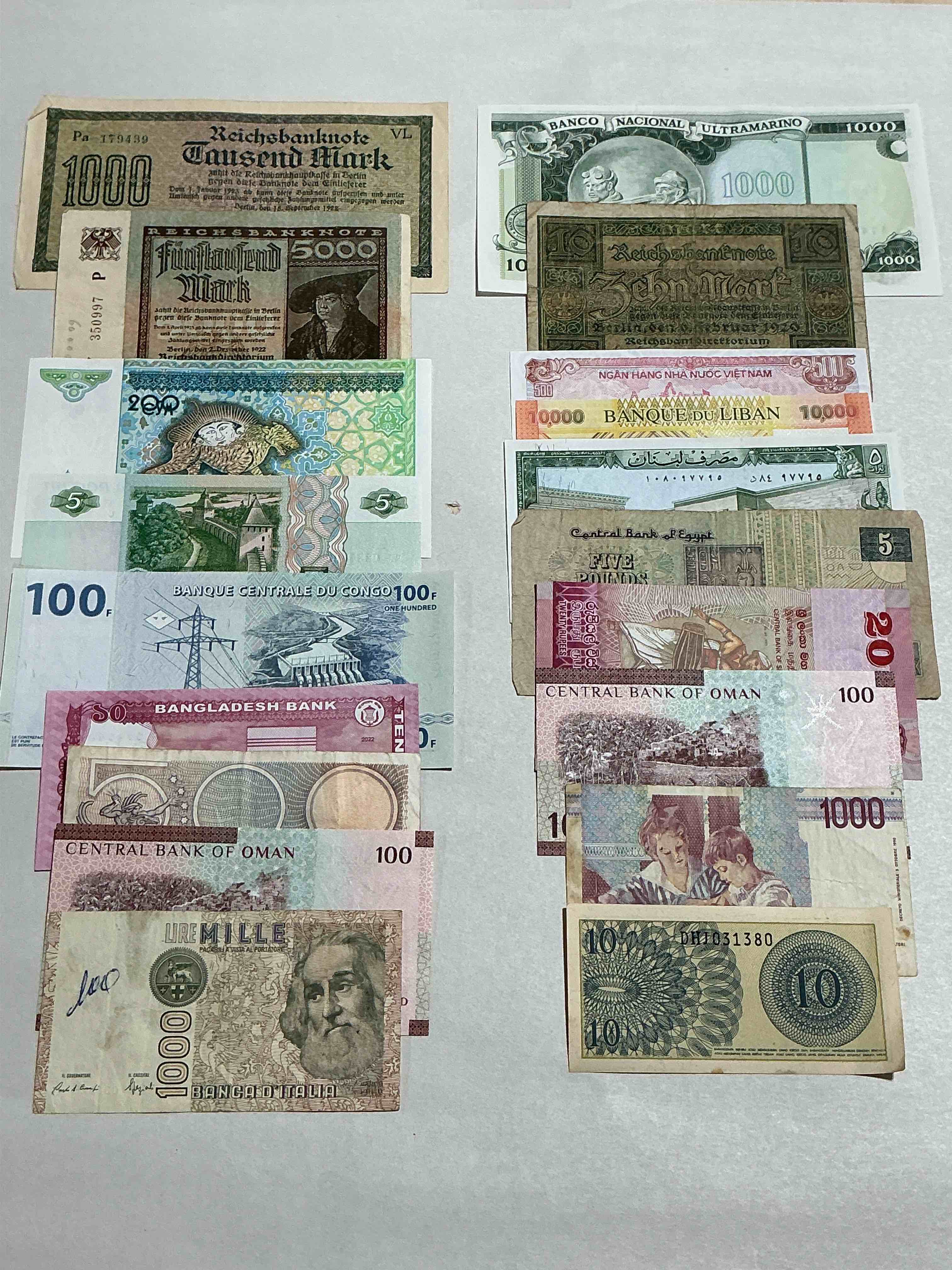 World Antique & Vintage Authentic Paper Money! Genuine Paper Currency From Around The World, All Bills Unique & Typically Span The Last 100 Years Or So! In Circulated & Uncirculated Condition! Impossible To Collect! 