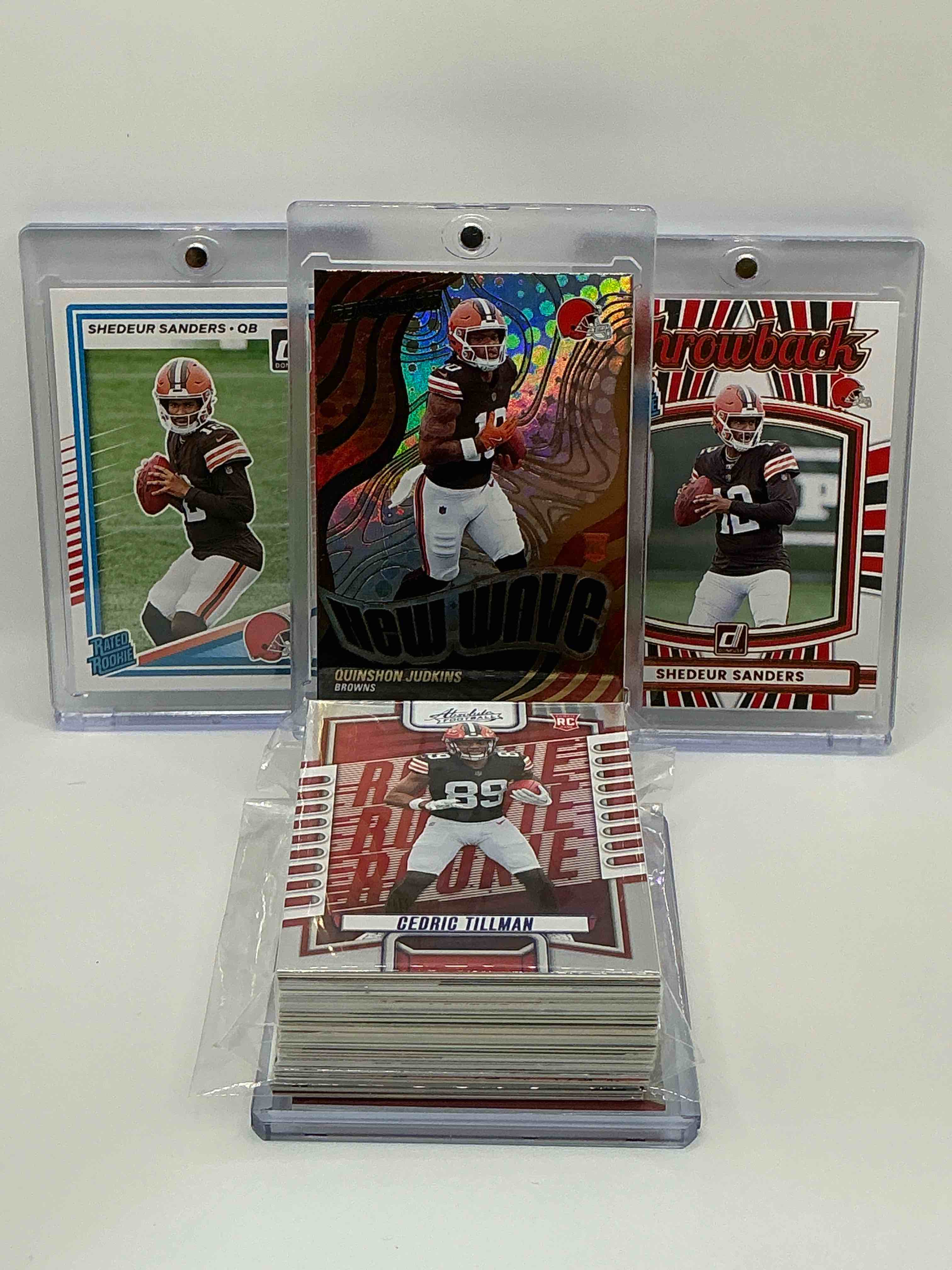 Browns Bonanza! 2025 Revolution Football Silver & Orange Metallic New Wave Rookie Quinshon Judkins, 2025 Orange Donruss Rated Rookie Shedeur Sanders, 2025 Orange & Brown Throwback Rated Rookie Shedeur Sanders! Along With 50 Other Browns Heroes, Legends, Rookies and Commons!