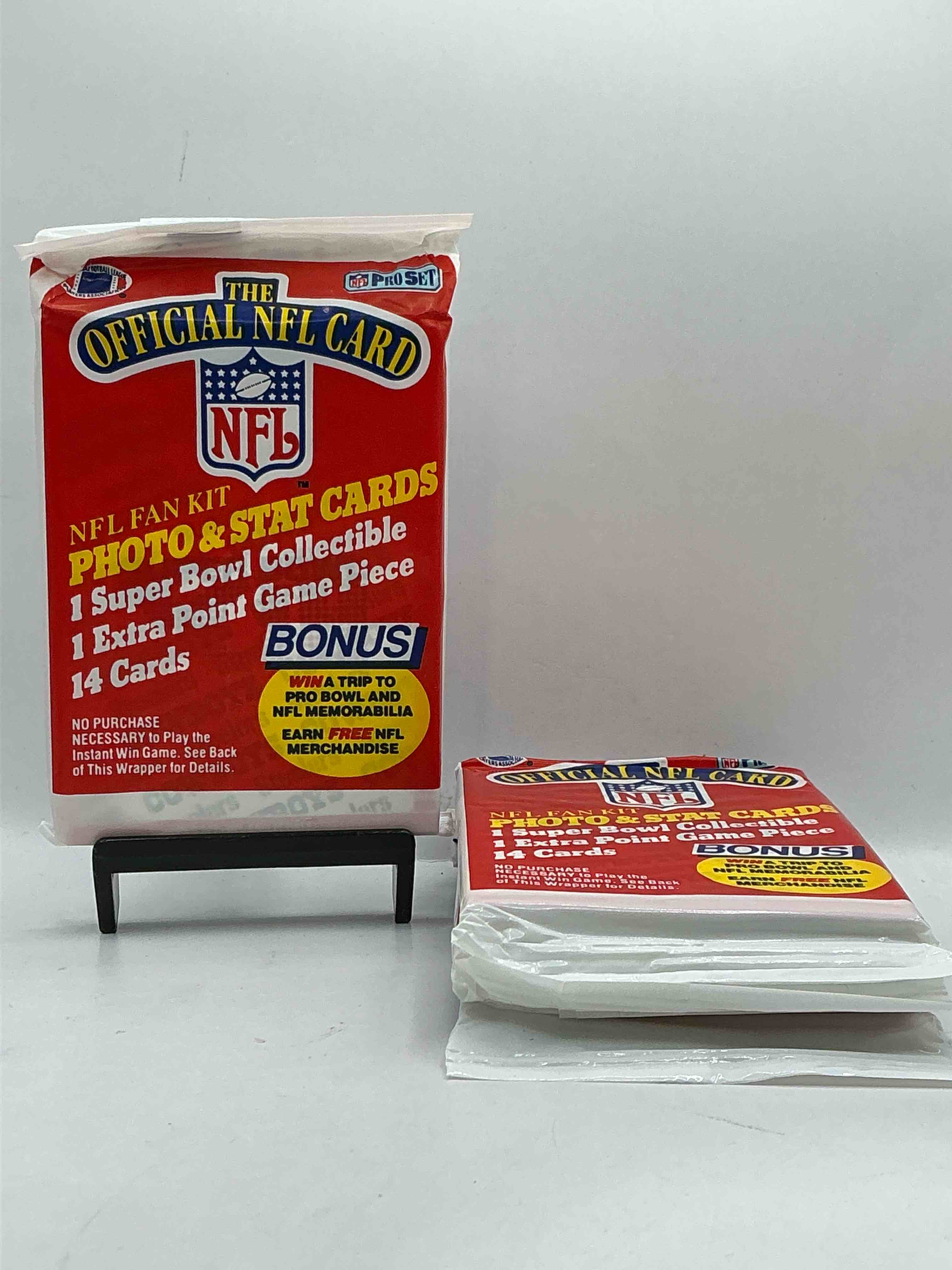 Loaded! 1989 Pro Set Football Sealed Card Pack, Direct From Original Retail Case!Highly Sought After By Collectors As This Year Is Loaded With High Profile Rookies!Search For Rookie Cards From Barry Sanders, Deion Sanders, Troy Aikman, Michael Irvin & Much More! Getting Hard To Find!