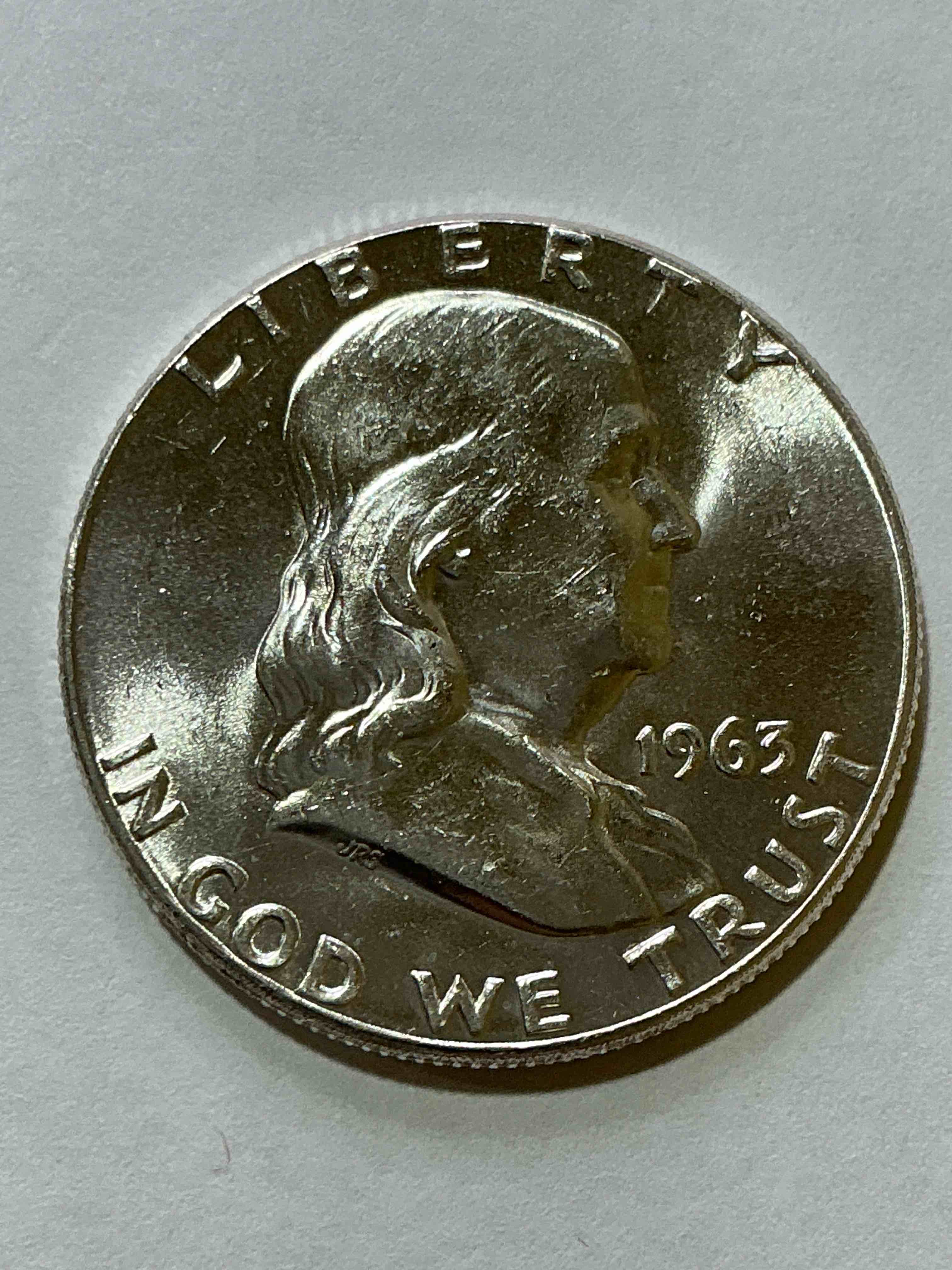 Ben Franklin Silver! Pre 1965 Silver U.S. Half Dollar Coins! Before 1965 American Half Dollars Were Actually Silver, Here Is A Gorgeous Example Of A Rare Ben Franklin Silver Half Dollar. Great Condition & Great For Investing In Precious Metals! These Heavy Half Dollars Were Minted At 90% Silver and 10% Copper, Giving Them A Net Weight Of .36169 Ounces Of Pure Silver Per Coin! Getting Very Rare. Invest & Win!