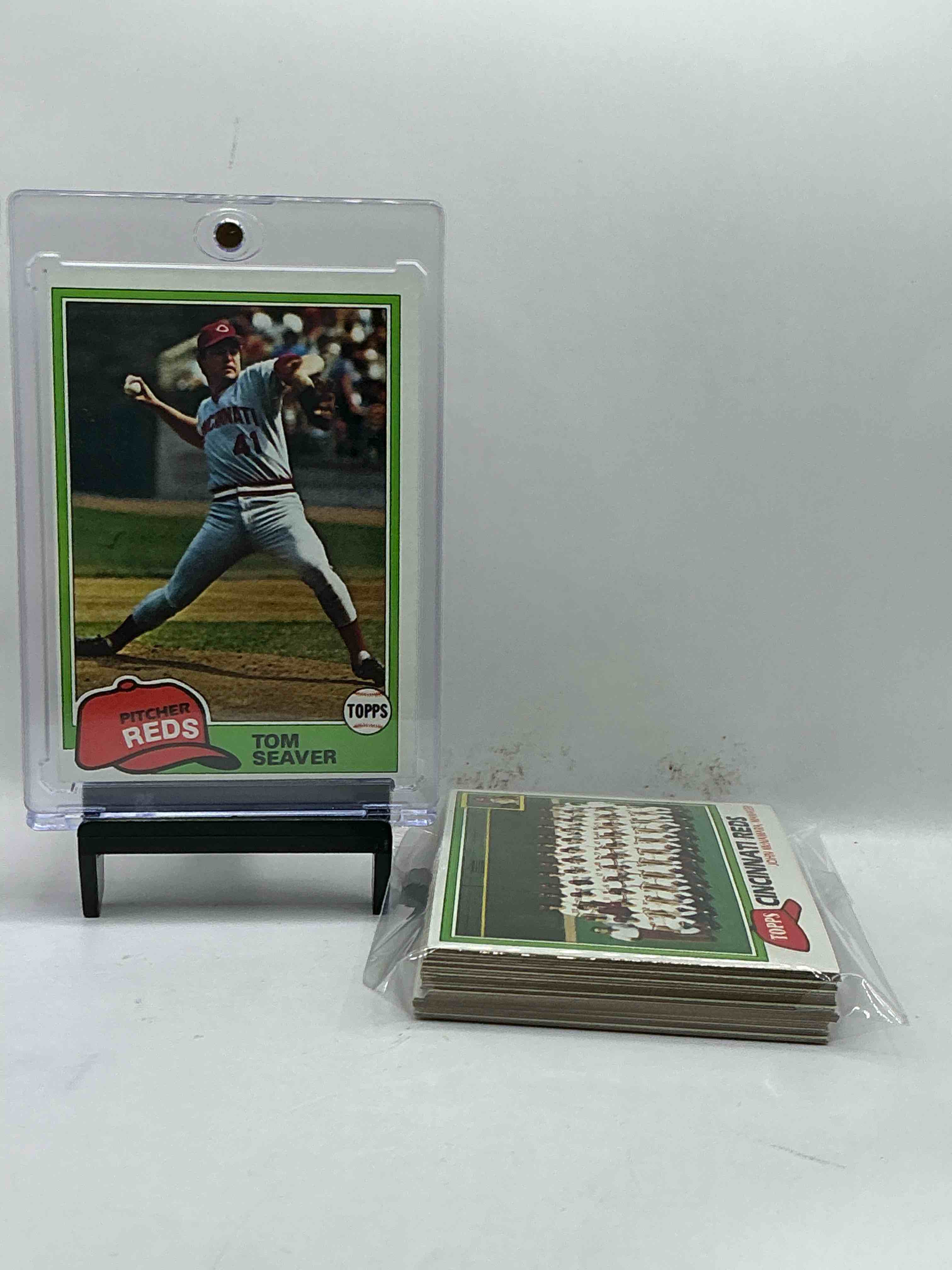 1981 Reds Team Set! 28 Card Team Set! Insane Vintage Reds Set! Johnny bench, Bill Bonham, Vic Correll, Mike Lacoss, Junior Kennedy, Dave Concepcion, Ken Griffey, Tom Seaver, Joe Nolan, Dave Collins & More!