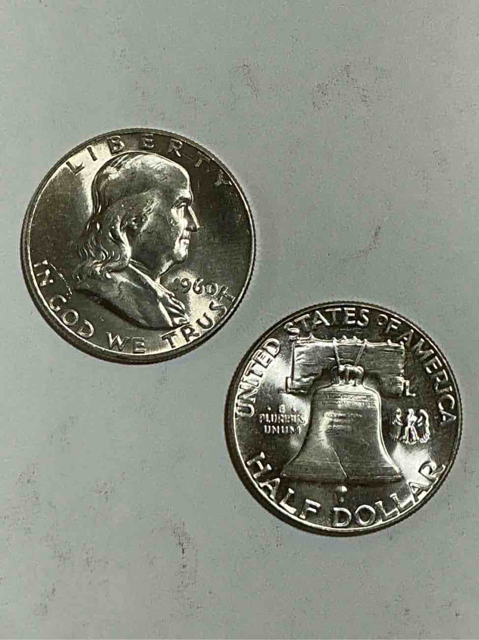 uncirculated ben franklin silver! pre 1965 silver u.s. half dollar coins! before 1965 american half dollars were actually silver, here is a rare version in excellent, uncirculated condition! great for investing in precious metals! these heavy half dollars were minted at 90% silver and 10% copper, giving them a net weight of 36169 ounces of pure silver per coin! very rare in this great. condition!