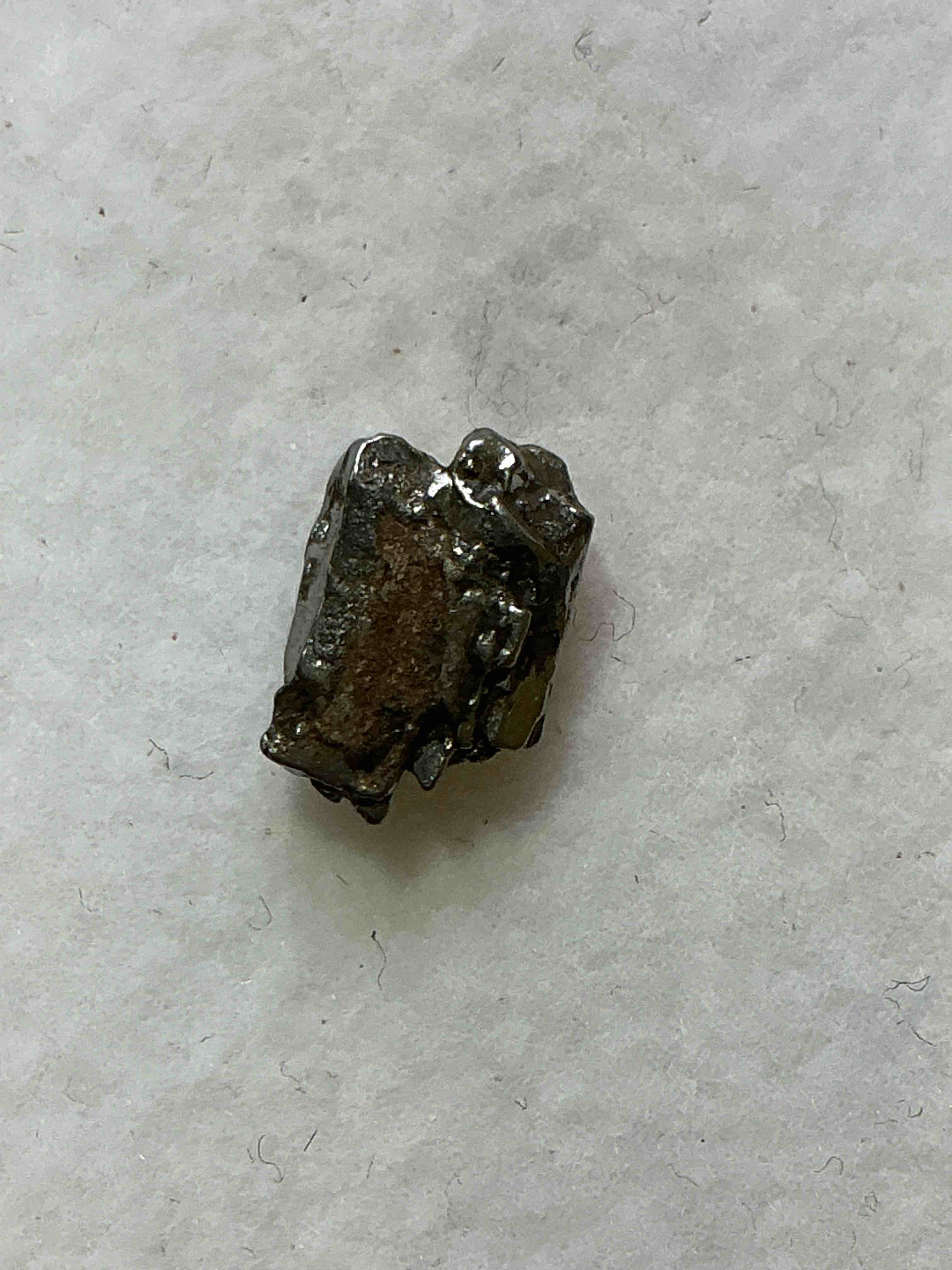 Genuine Meteorite Piece! Nugget Of NANTAN Meteorite Which Was Discovered In 1958 & Fell From The Sky In China In The Year 1516! Very Rare & Near Impossible To Get! Own An Authentic Piece Of Meteorite That Fell From The Sky In 1958!  