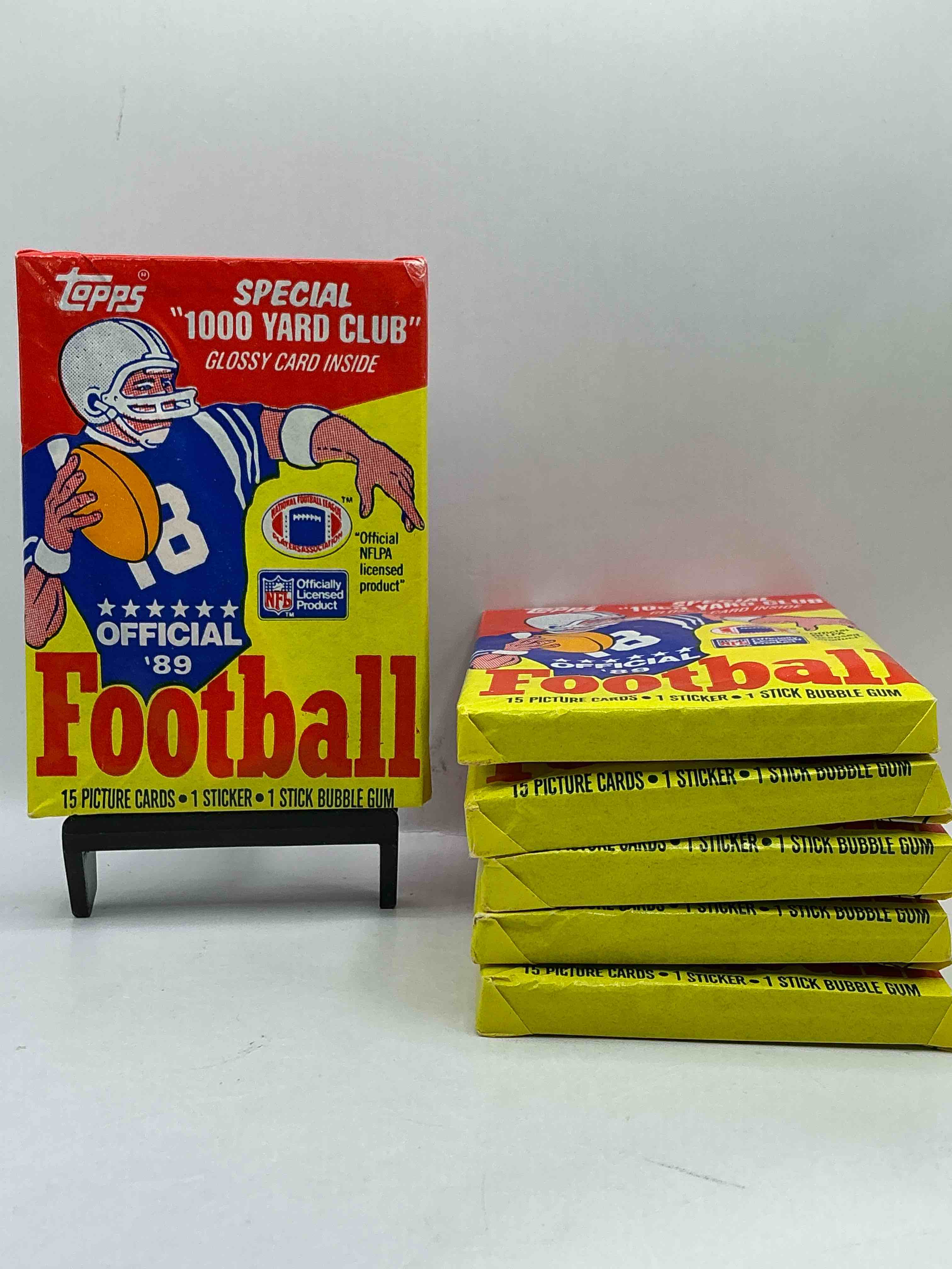1989 Topps Football Unopened Sports Card Wax Packs! Straight From Original Box!Search For Deion Sanders Rookie Cards! Along With Valuable Jerry Rice, Bo Jackson & Other 80's Stars!
