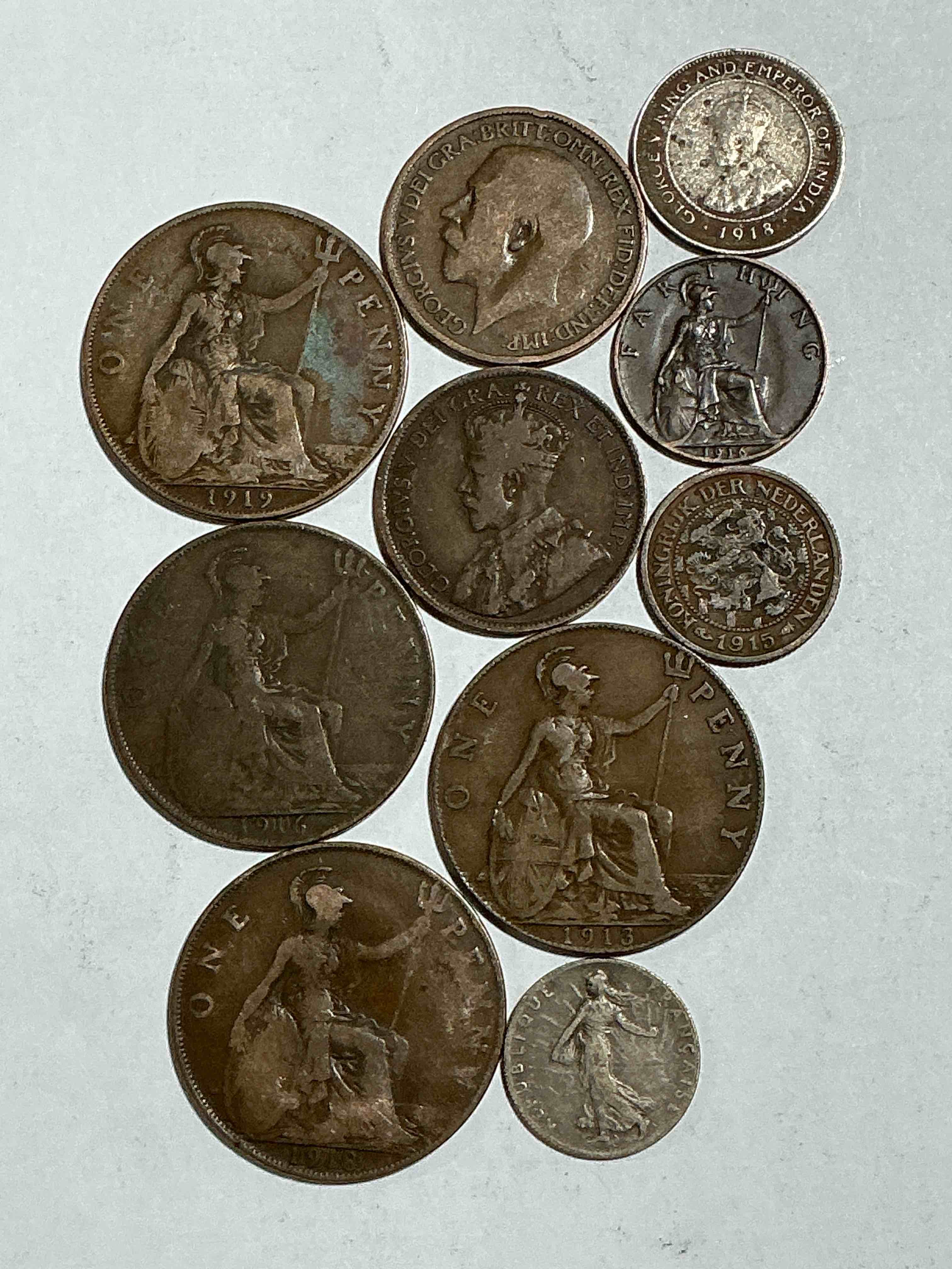World War One Era Coin Collection! Check Out This Amazing WWI Coin Collection Of Six U.S. Penny Coins With All Coins Spanning The WW1 Era Years Of 1914-1919!Many Dates Very Hard To Find With Low Mintage! Very Hard To Collect! WWl Buffs Rejoice!