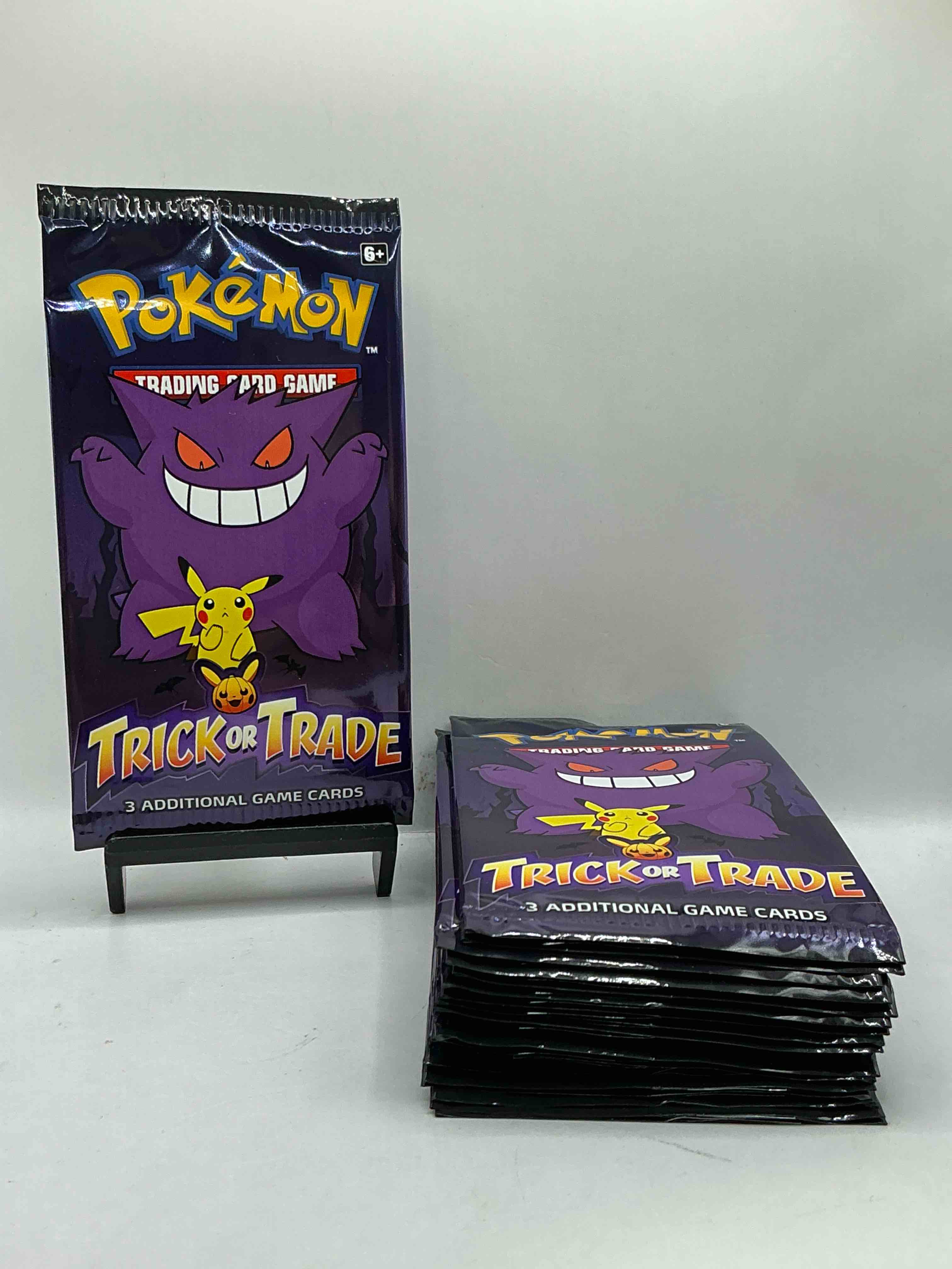 Pokémon Packs! Spooky Trick Or Trade Unopened Packs! 3 Cards Per Pack, From 2022! Look For Legendary Monsters!
