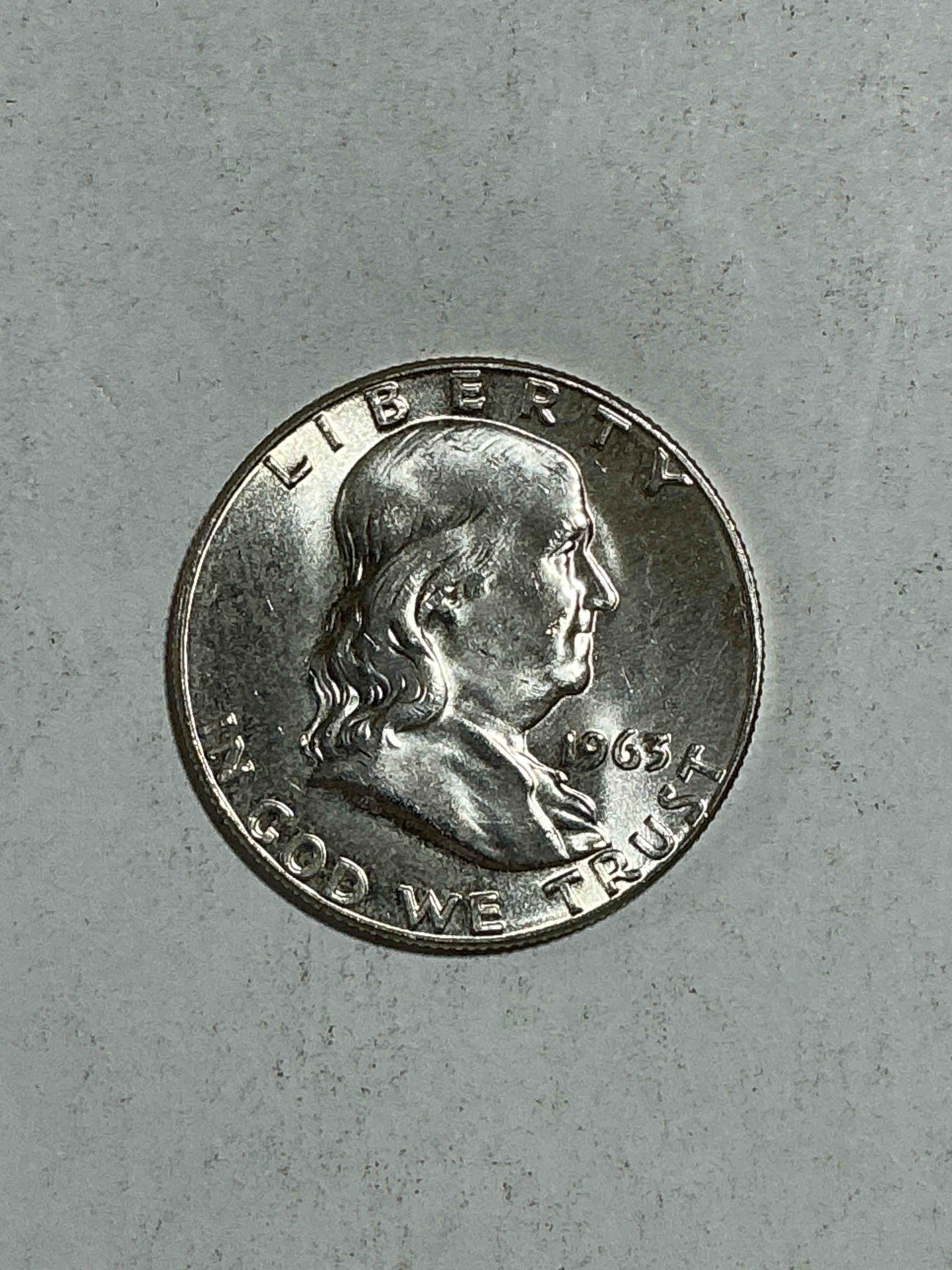 Ben Franklin Silver! Pre 1965 Silver U.S. Half Dollar Coins! Before 1965 American Half Dollars Were Actually Silver, Here Is A Gorgeous Example Of A Rare Ben Franklin Silver Half Dollar. Great Condition & Great For Investing In Precious Metals! These Heavy Half Dollars Were Minted At 90% Silver and 10% Copper, Giving Them A Net Weight Of .36169 Ounces Of Pure Silver Per Coin! Getting Very Rare. Invest & Win!