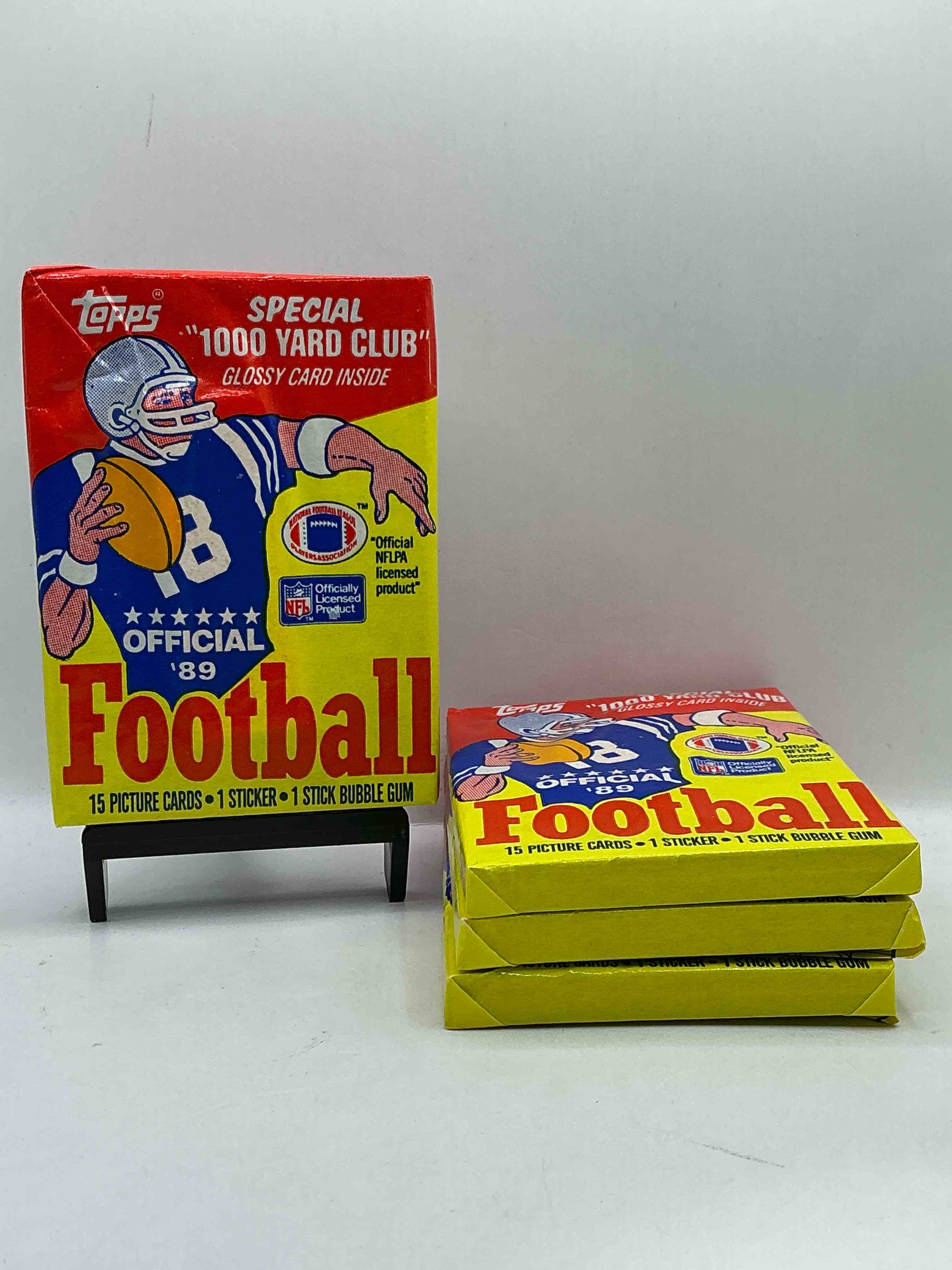 1989 Topps Football Unopened Sports Card Wax Packs! Straight From Original Box!Search For Deion Sanders Rookie Cards! Along With Valuable Jerry Rice, Bo Jackson & Other 80's Stars!