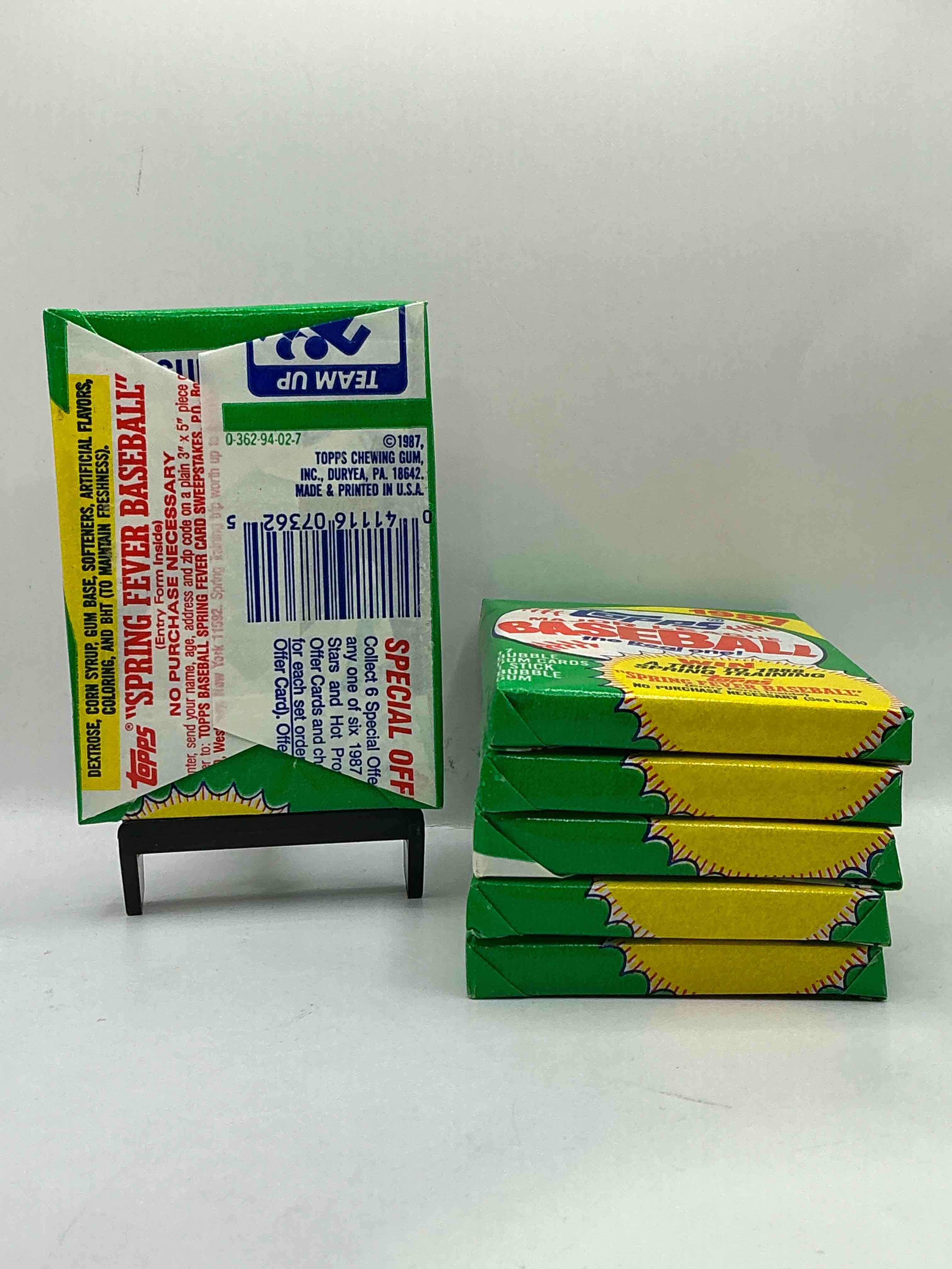 Condition photo showing New/Like New for Loaded! 1987 Topps Baseball Unopened Sports Card Collectible Wax Pack, Direct From Original Retail Case! 1987 Topps Baseball Is A Loaded Year With Rookie Cards From Barry Bonds (PSA 10 $300+), Bo Jackson, Jose Canseco & More! Excellent Condition!