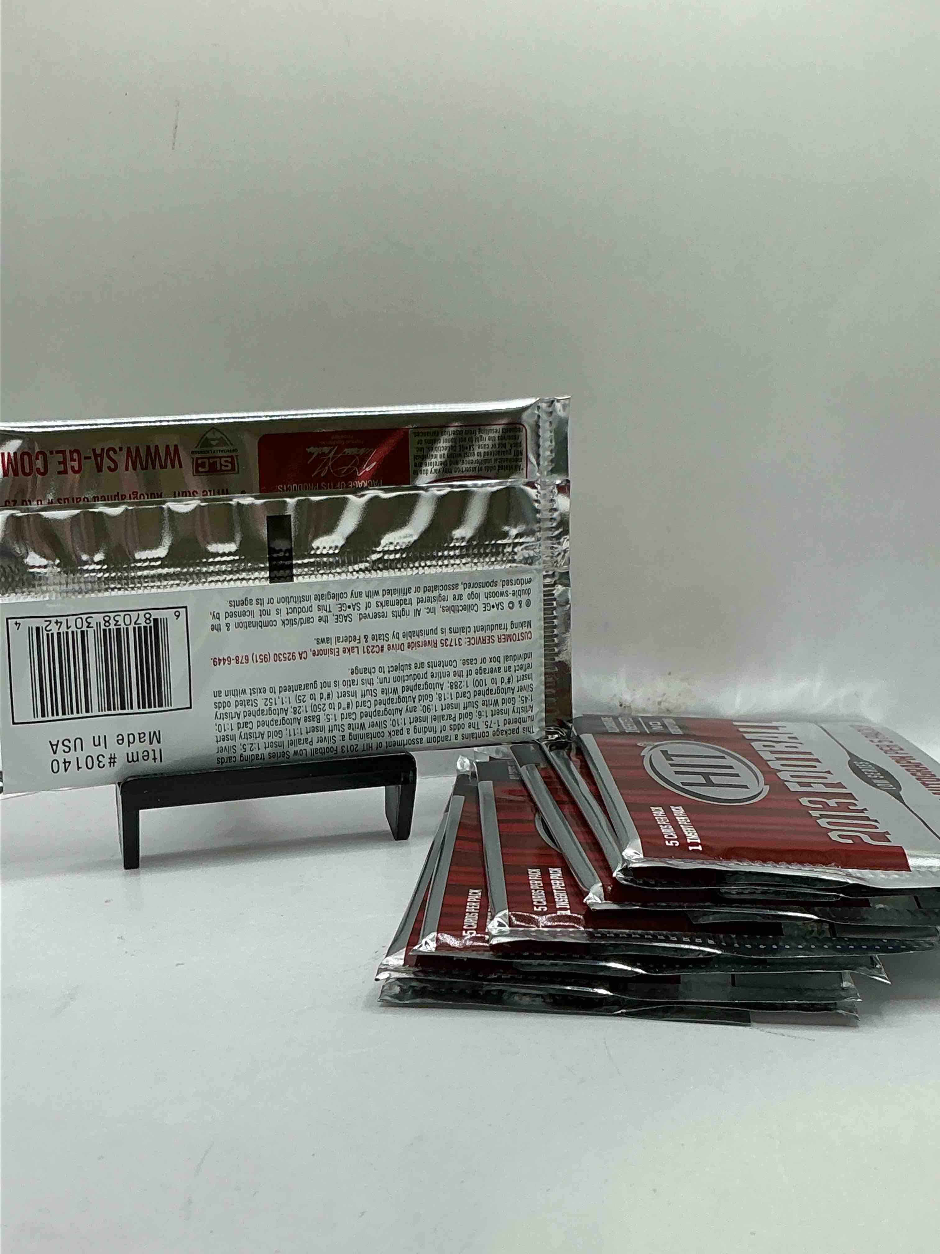 Condition photo showing New/Like New for 2013 HIT… One Autograph Every 5 Packs! What!? Insane Packs, Right From Box! Possible Autos, Rookies, Legends & More!