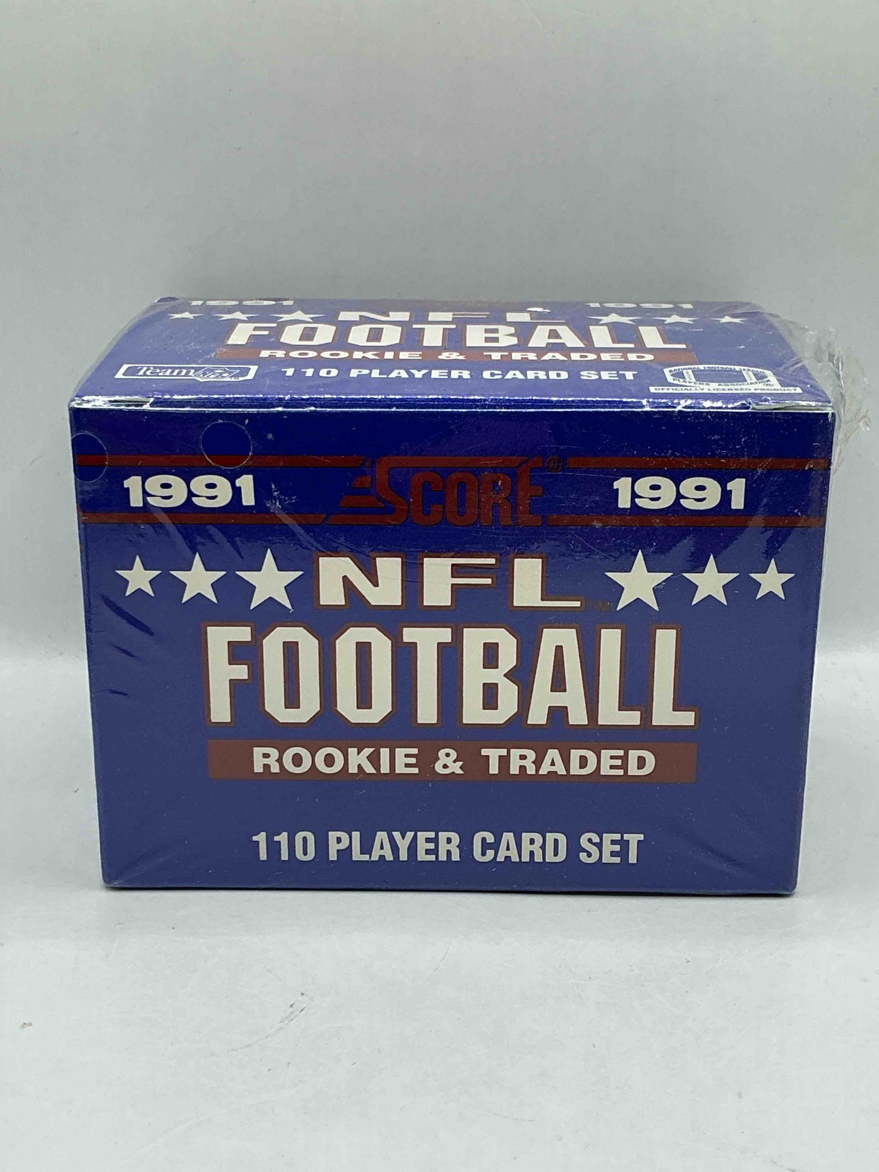 Condition photo showing New/Like New for 1991 NFL Score Football Sealed Card Box, Direct From Original Retail Case! Rookie & Traded Set! These Cards Are Sought After By Collectors For Their Awesome, Nostalgic Look. Search For Brett Favre Rookie, Early Jerry Rice, Early Emmit Smith, Joe Montana & So Much More!