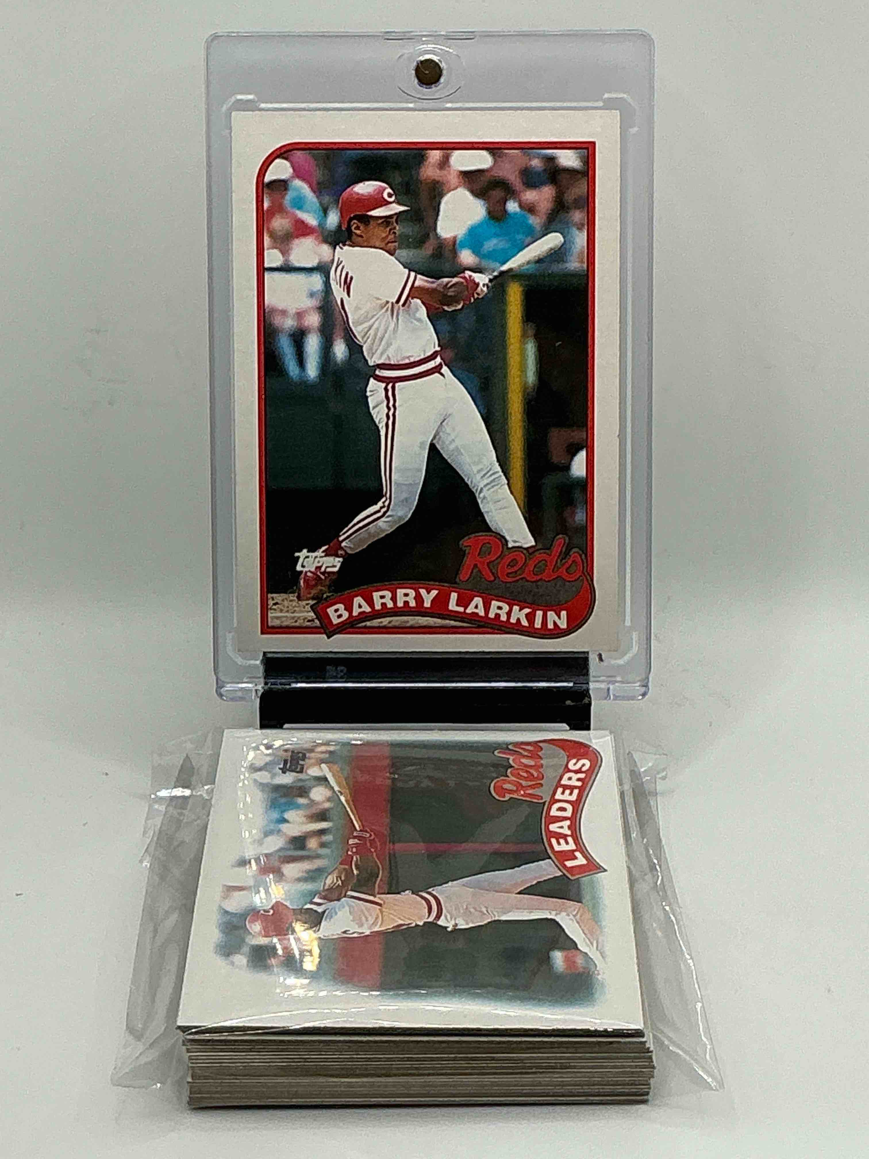1989 TOPPS Ultra Rare Reds Team Set! Legends Inside Including, Barry Larkin, Ron Oester & More! 