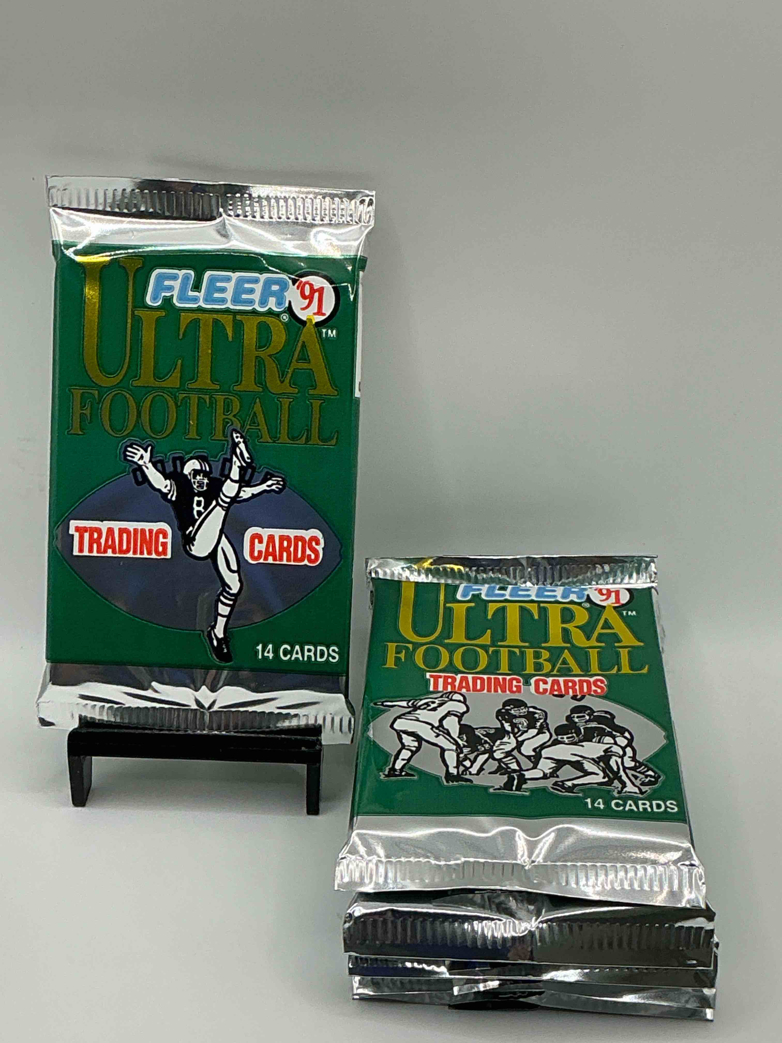 brett favre rookie!? 1991 fleer ultra unopened packs straight from original box!search for brett favre rookie & other valuable cards from joe montana emmitt smith & barry sanders!