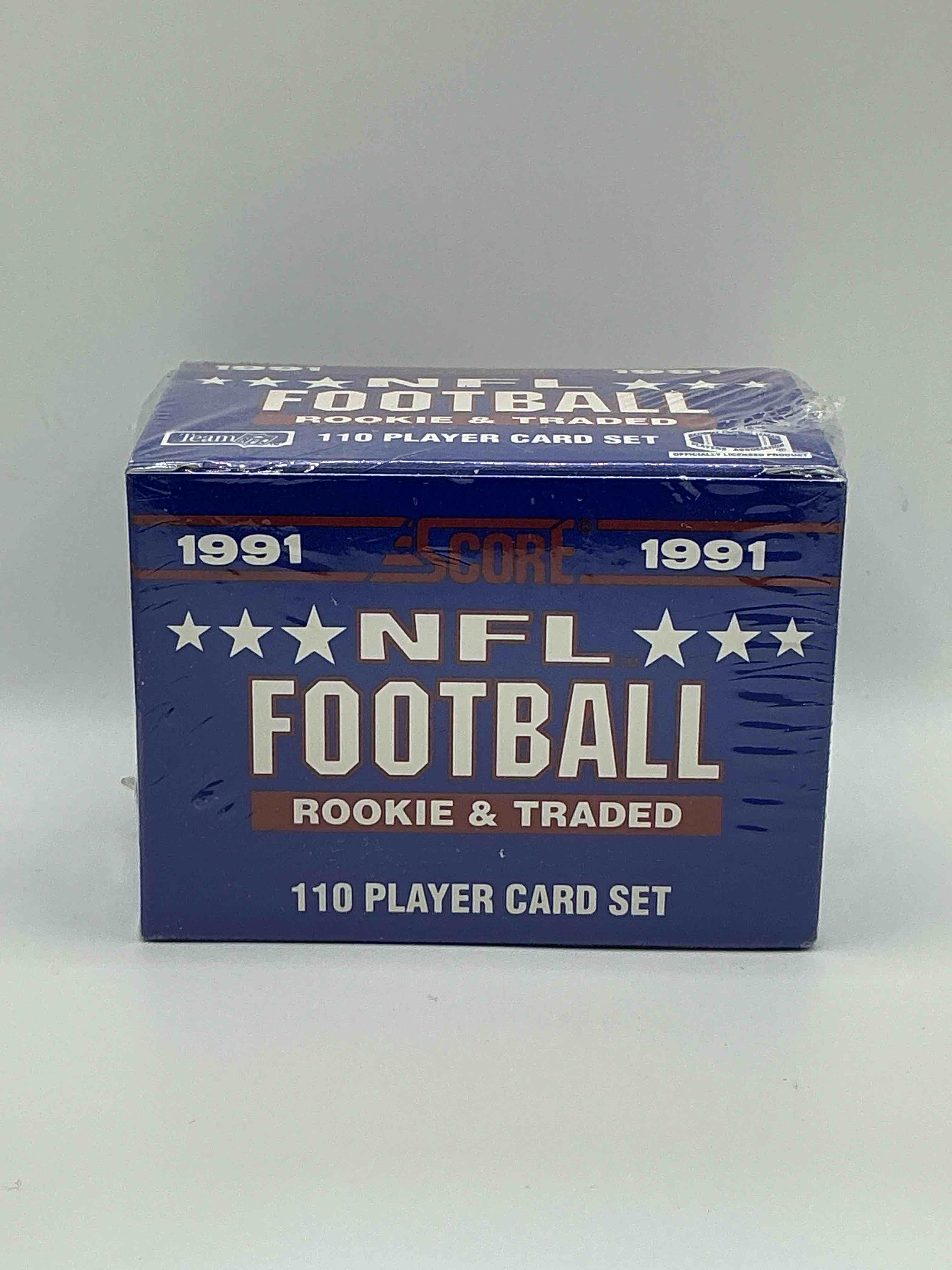 1991 NFL Score Football Sealed Card Box, Direct From Original Retail Case! Rookie & Traded Set! These Cards Are Sought After By Collectors For Their Awesome, Nostalgic Look. Search For Brett Favre Rookie, Early Jerry Rice, Early Emmit Smith, Joe Montana & So Much More!
