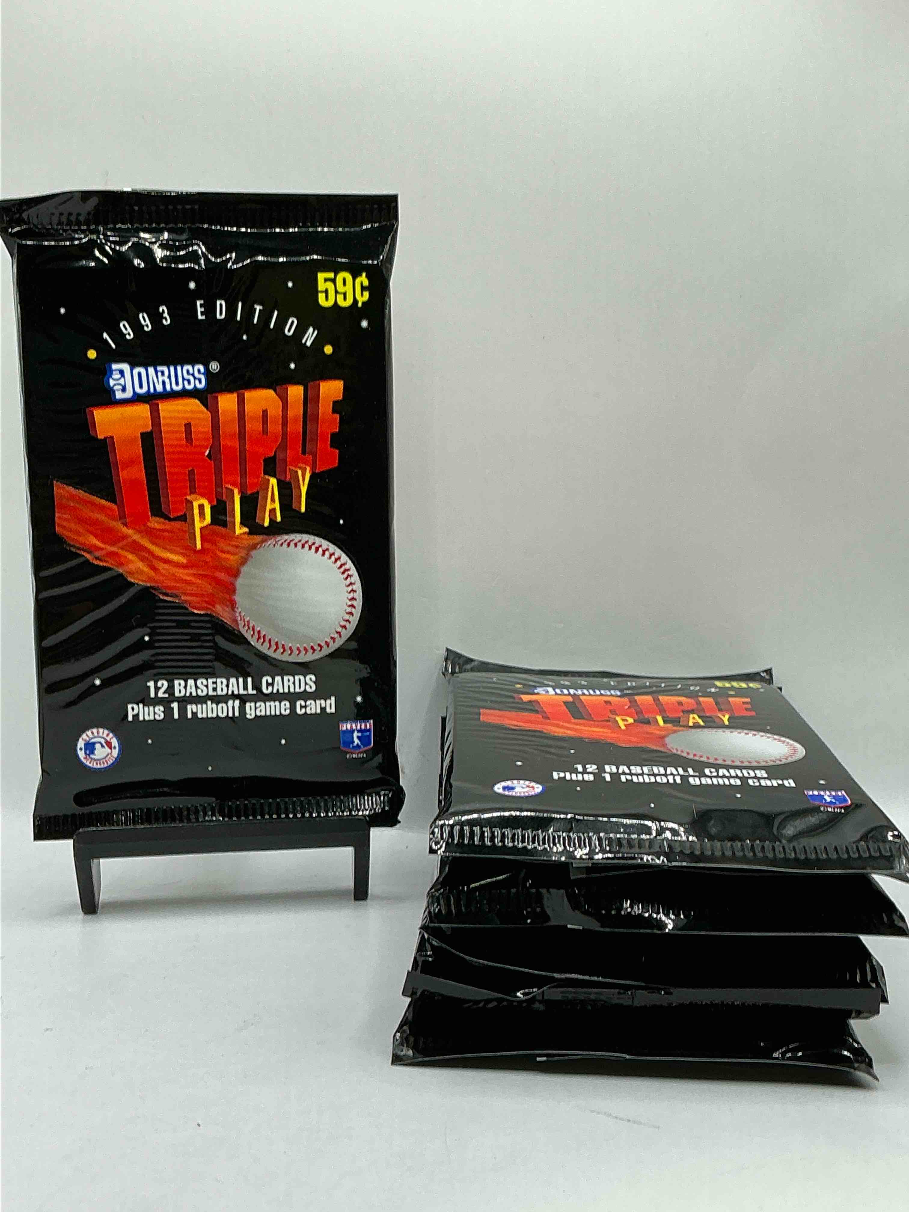 1993 donruss triple play mlb baseball 18 card packs! look for 1 ruboff game cards along with griffey jr, mcgwire, ryan & more! rare packs!