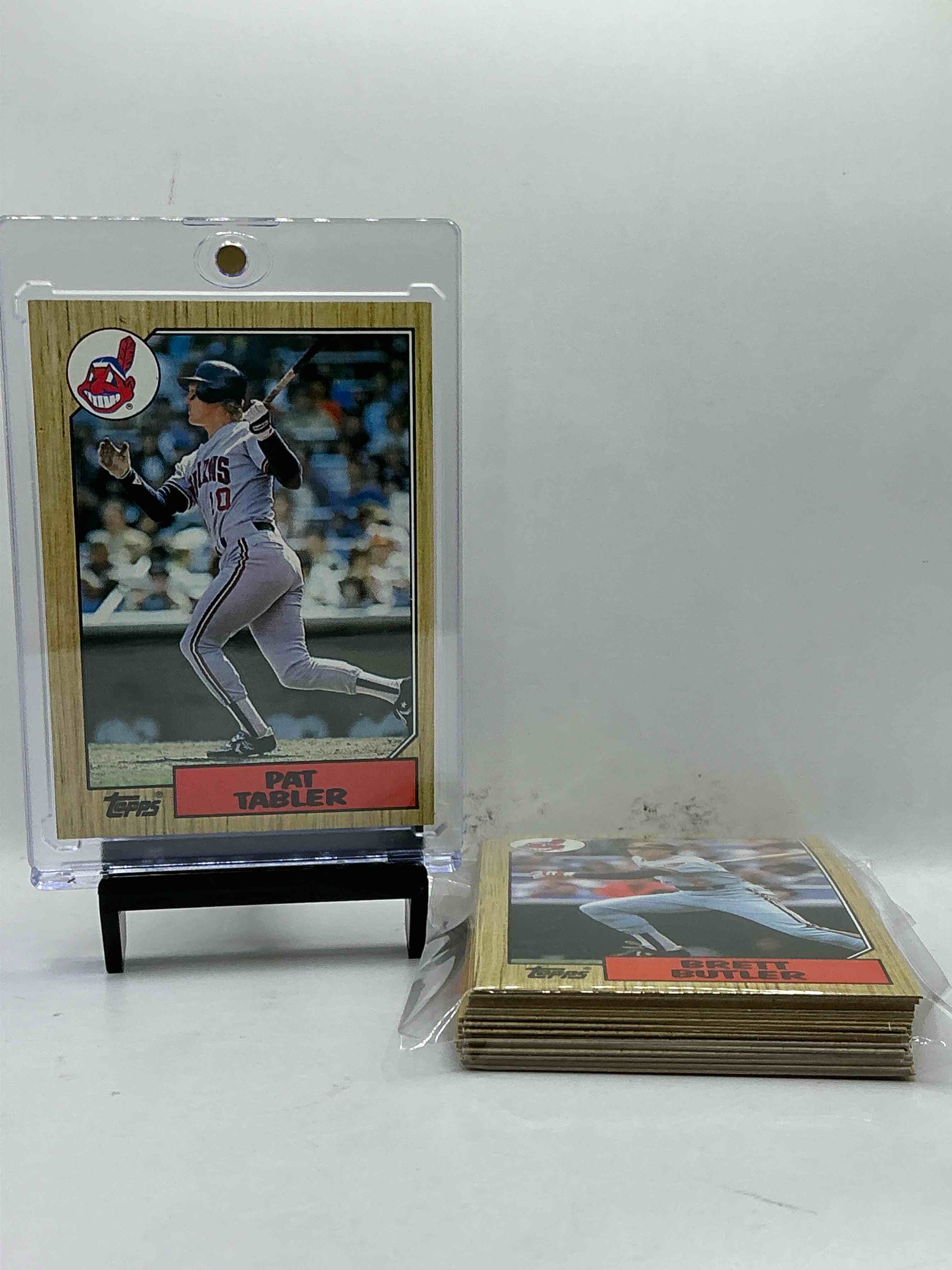 1987 topps baseball… indians set! cory snyder, brett butler, don schulze, tom waddell, mel hall & more! insane 27 card indians lot!