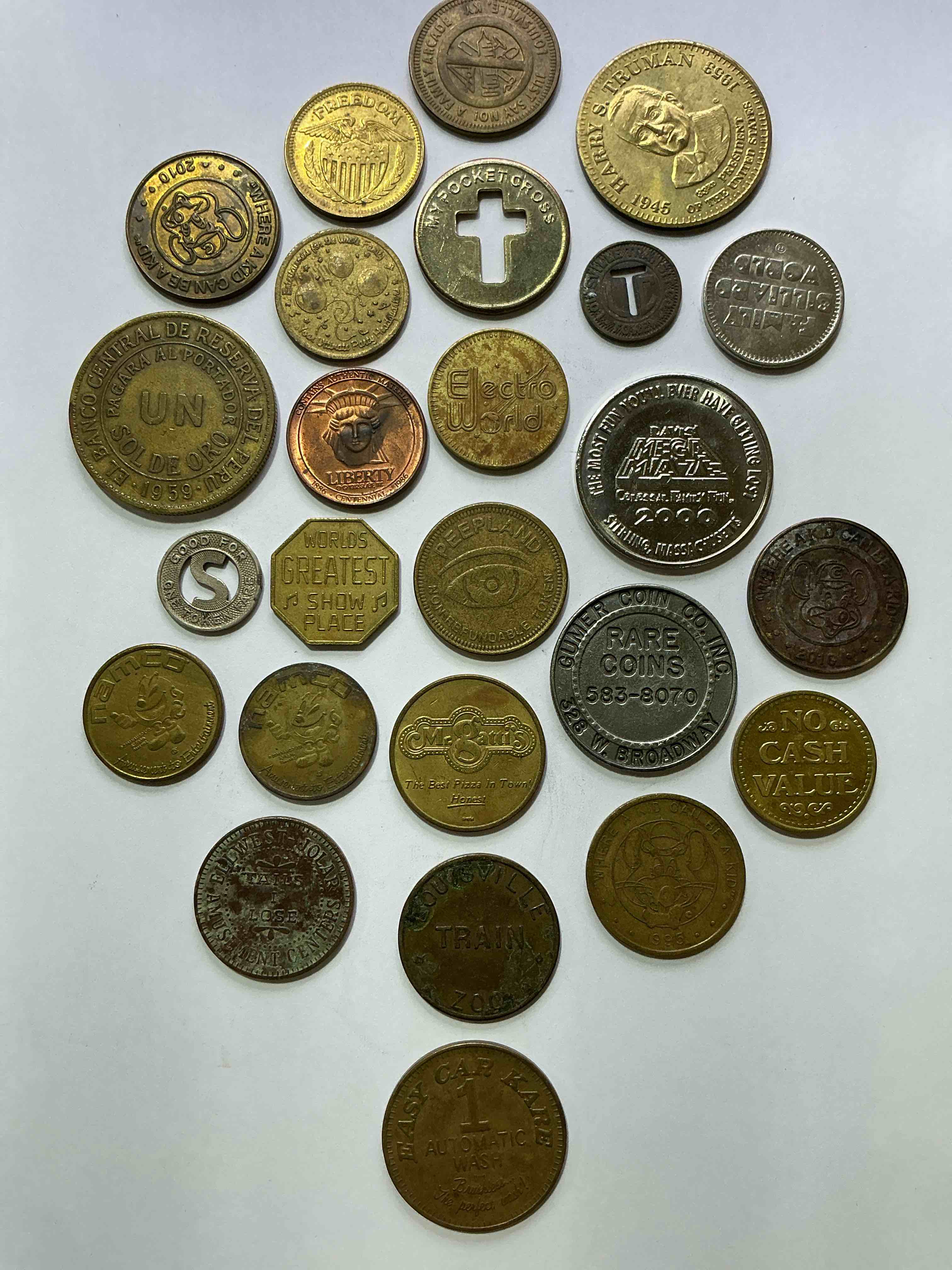 Rare Antique & Vintage Tokens From Just About Anywhere Imaginable! An Extremely Hard To Collect Lot Of Genuine Pocket Tokens! Tokens Are Rare, They Are Not Actual Currency! 
