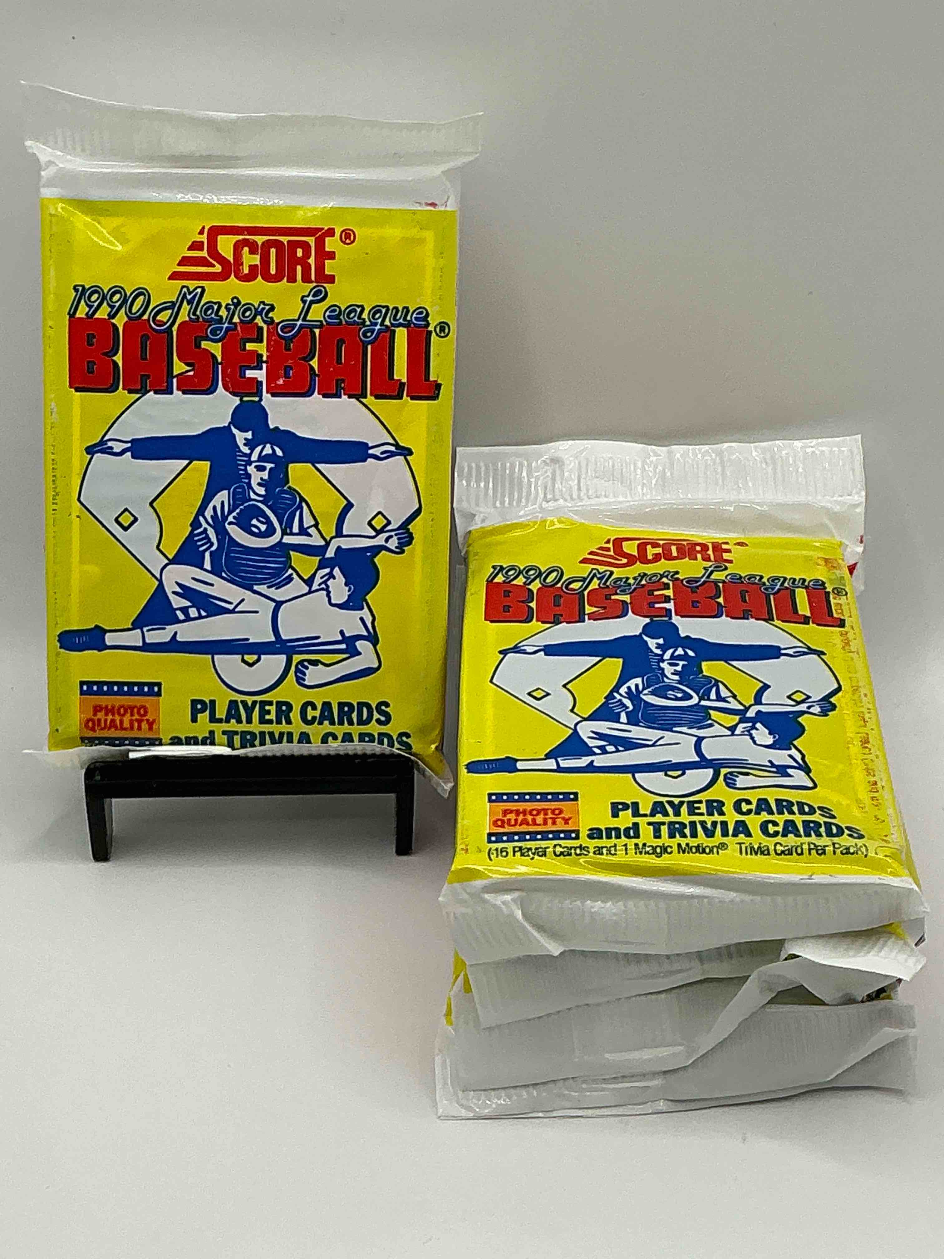 bo knows!? deion sanders rookie!? 1990 score baseball packs! unopened straight from box! these packs are loaded with awesome cards! some cards to search for are bo jackson, nolan ryan, frank thomas rookie & deion sanders rookie!