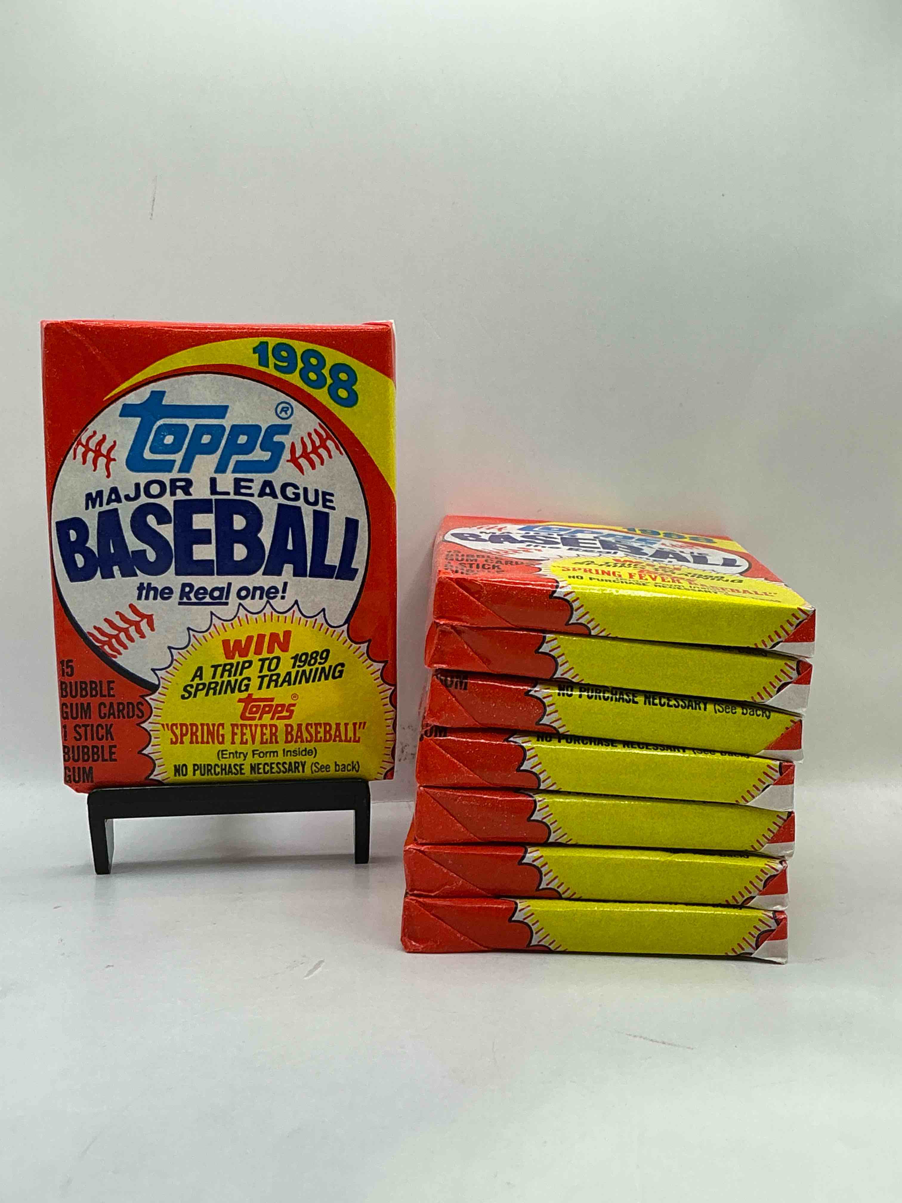 80's Baseball Fan's Rejoice! 1988 Topps Baseball Unopened Wax Packs Full Of Collectible Trading Cards! Search For Valuable Don Mattingly "World Of Baseball" & Nolan Ryan Cards Worth Hundreds In Perfect Condition!