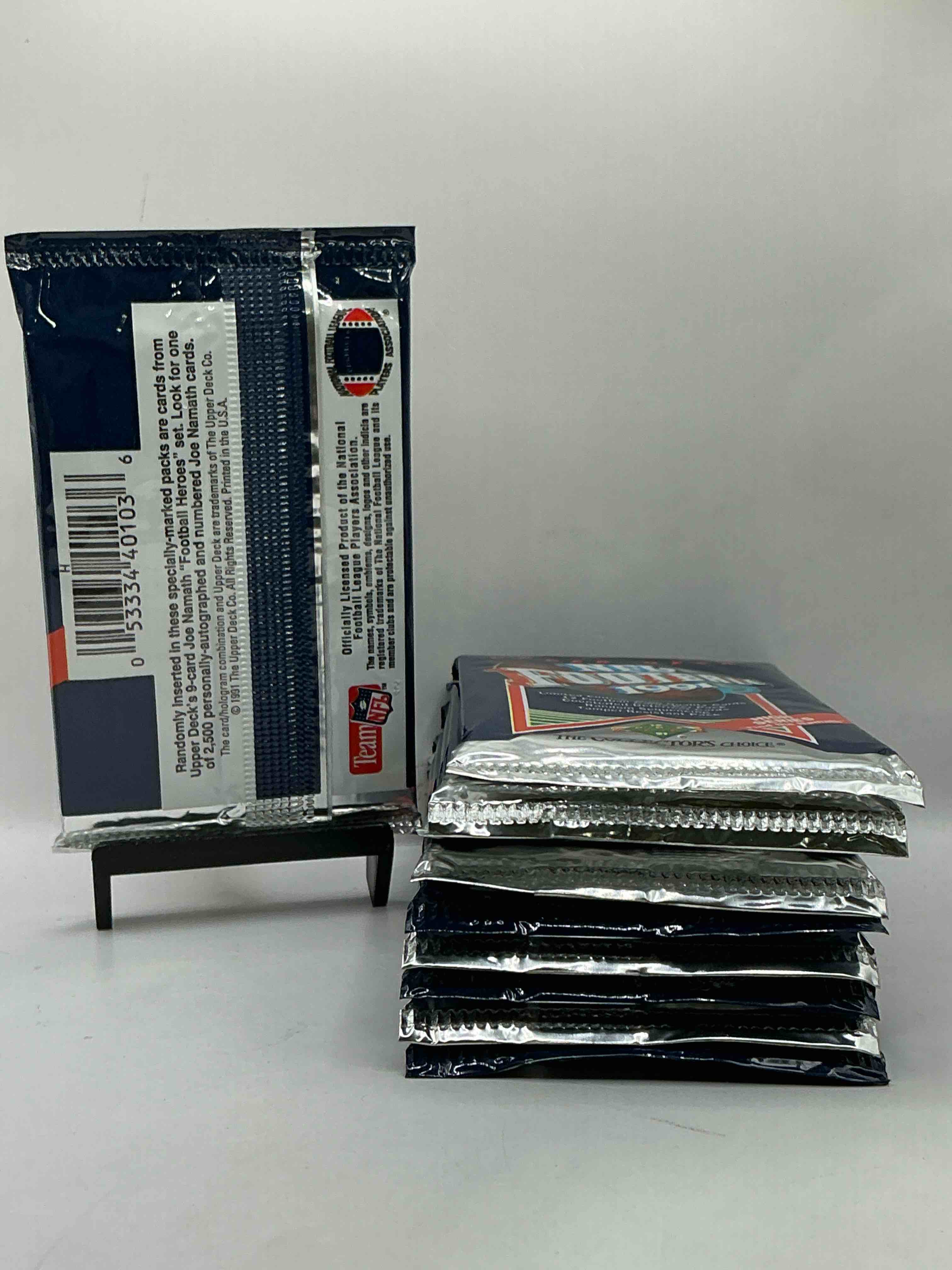 Condition photo showing New/Like New for Rare & Vintage! 1991 Upper Deck Unopened NFL Football Packs! Direct From Original Box! Brett Favre Rookie Year! Search For Brett Favre Rookie & Other 80s Stars!