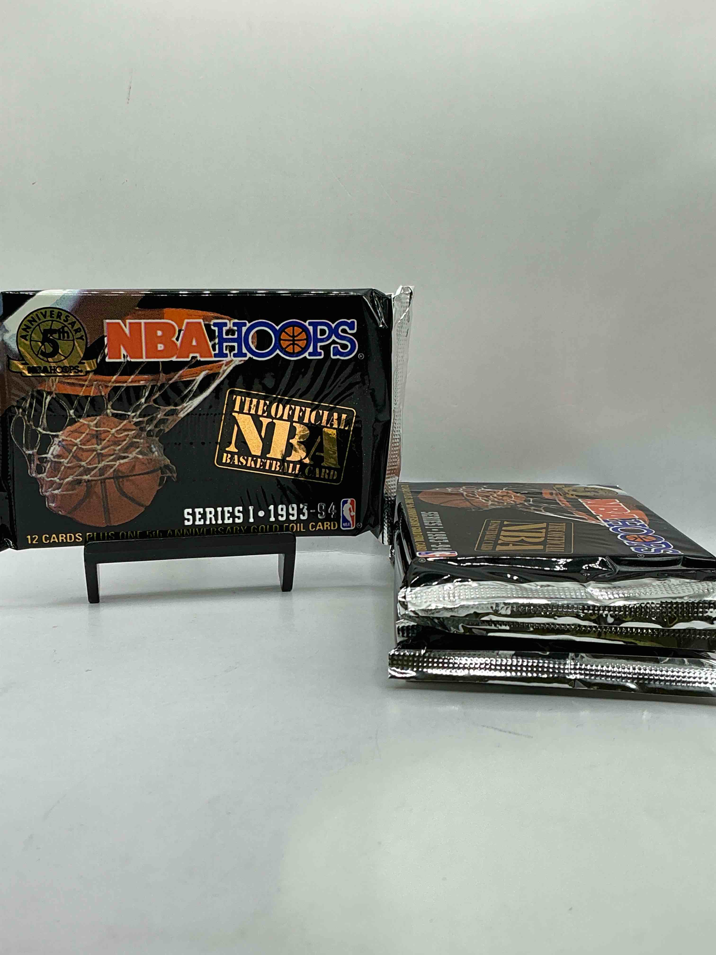 NBA Hoops Premium Series I Basketball Packs! 1993-94 Edition Skybox Packs! These Beautiful Packs Are Getting To Be Very Hard To Find. These Premiere Edition Card Packs Are Rare & Super Cool! Look For Michael Jordan, David Robinson, Dennis Rodman & So Many More 80’s & 90’s Legends!