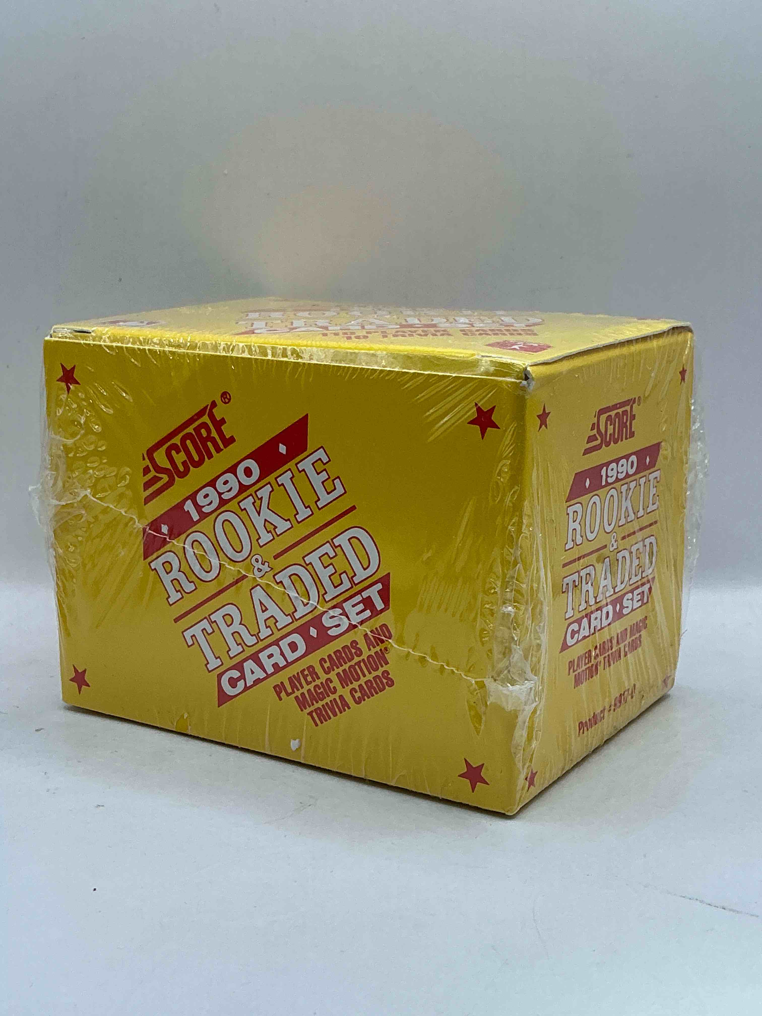 1990 score baseball box! unopened straight from box! these boxes are loaded with awesome cards! some cards to search for are frank thomas & more!