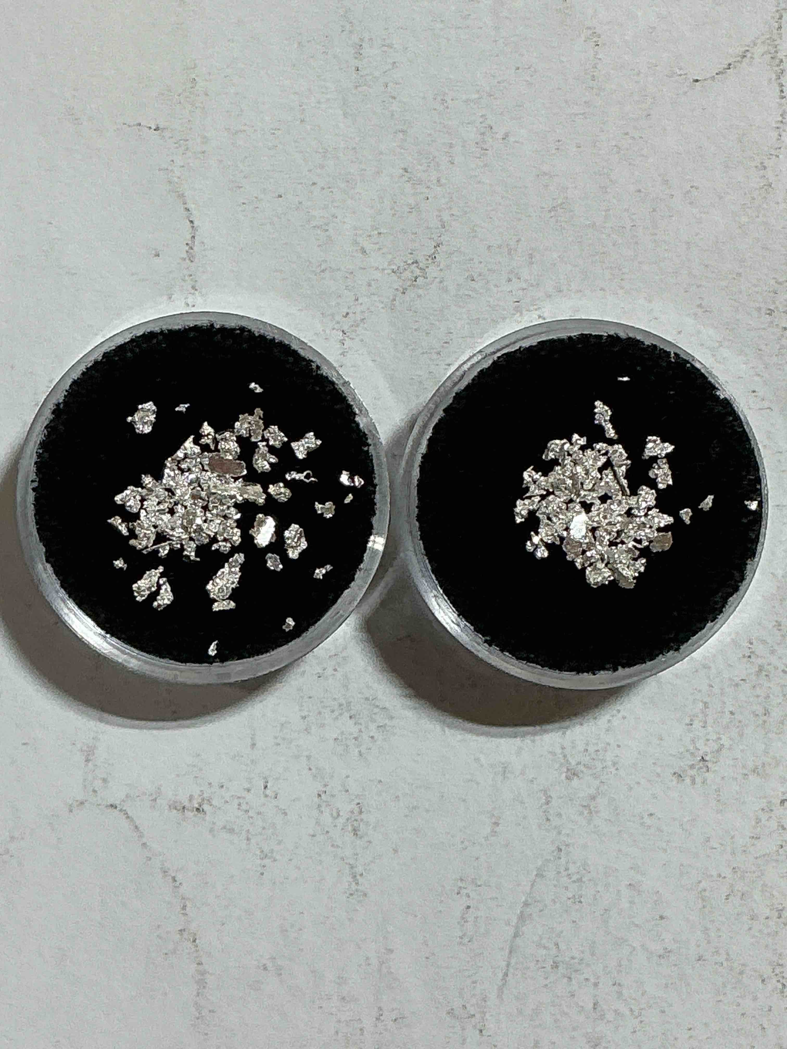 genuine us silver crystals! beautiful fine us silver (.999) in gorgeous small crystal form! collect fine us silver in this unique & rare form! 