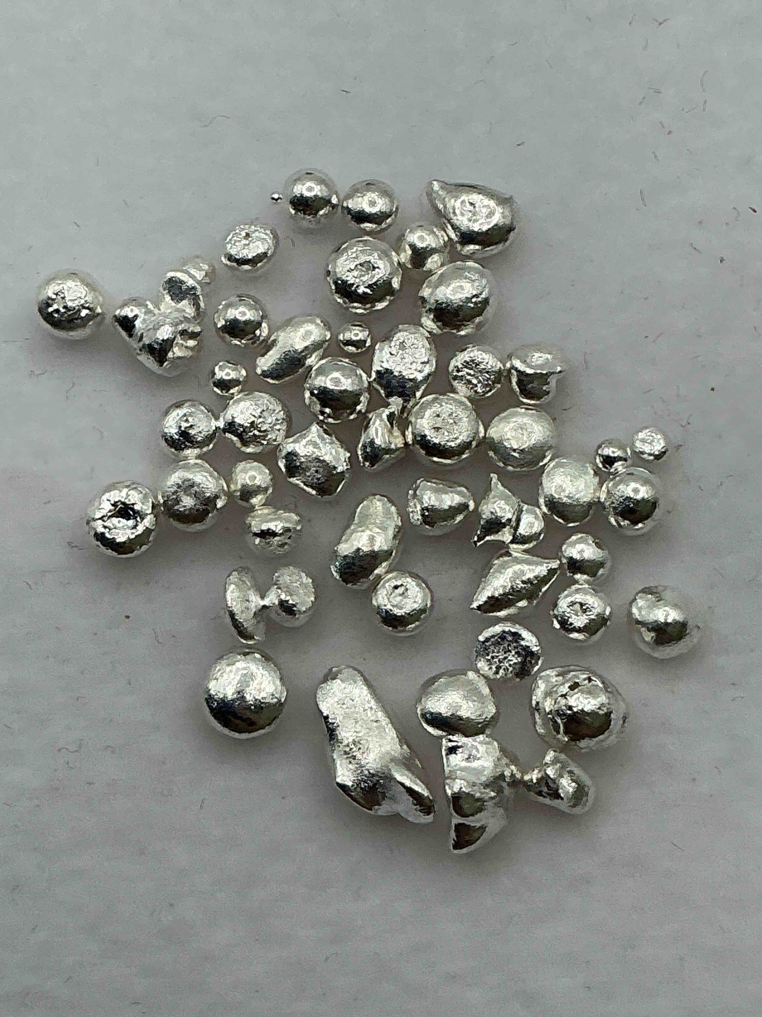 Condition photo showing New/Like New for Silver Nuggets! .999 US Fine Silver, In Small Nugget Form! Total Weight Of All Nuggets In Lot Approximately 9 Grams, Bid Is Per Nugget! A Cool Way To Invest In Fine US Silver! Includes Collector Capsule!