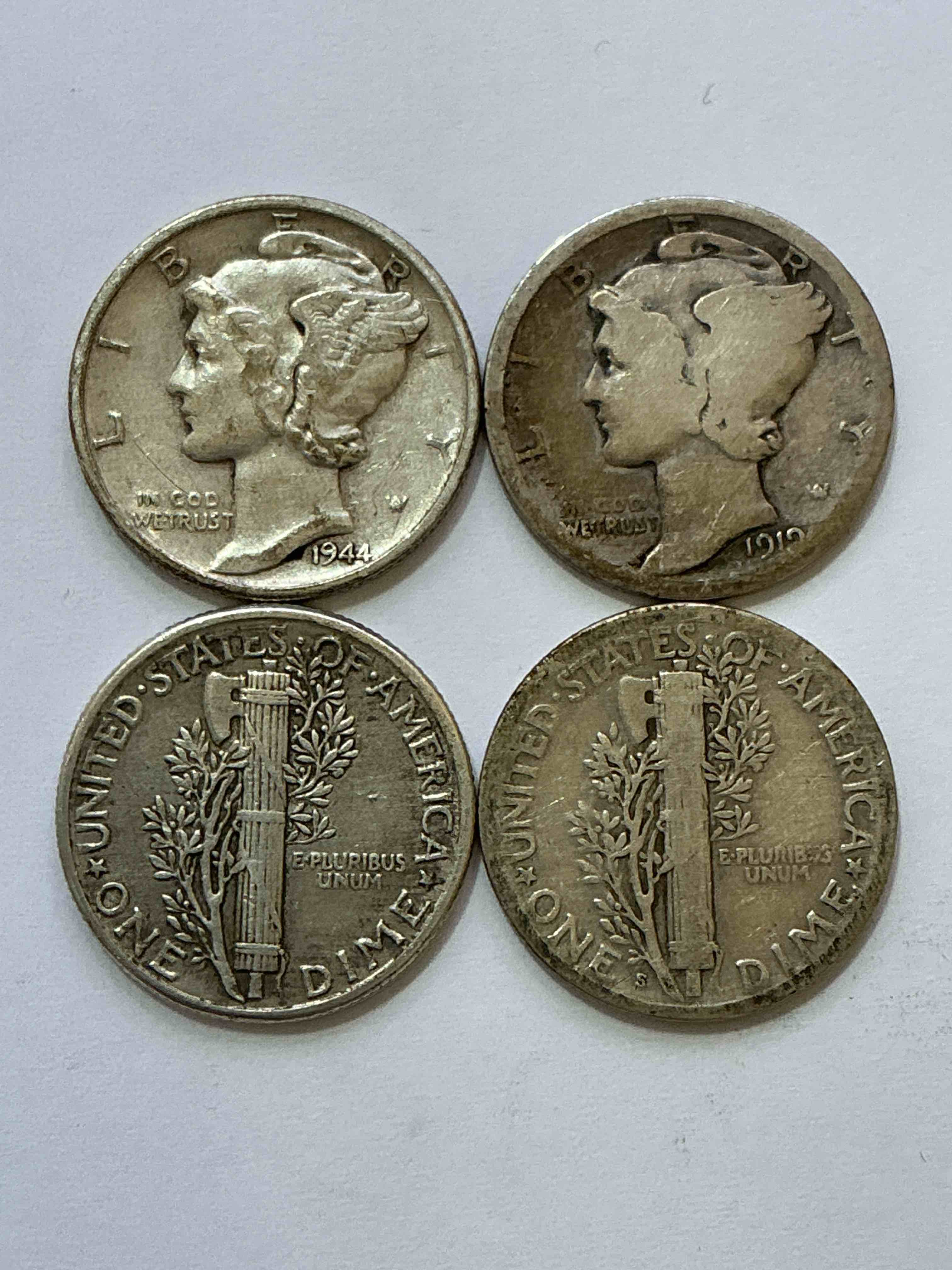 Condition photo showing Good Condition for Antique U.S. Pure Fine Silver Mercury Dimes! Silver Mercury Dimes Were Minted From 1916-1945 & Have Become Serious Collector Items! Check Out These Awesome Examples, All In Nice, Circulated Condition With Visible Dates & Varying Years! Rare To Have Visible Dates! Makes For A Great Investment In Precious Metals, Mercury Dimes Are 90% Pure Fine Silver! They Don't Make Em' Like This Anymore!