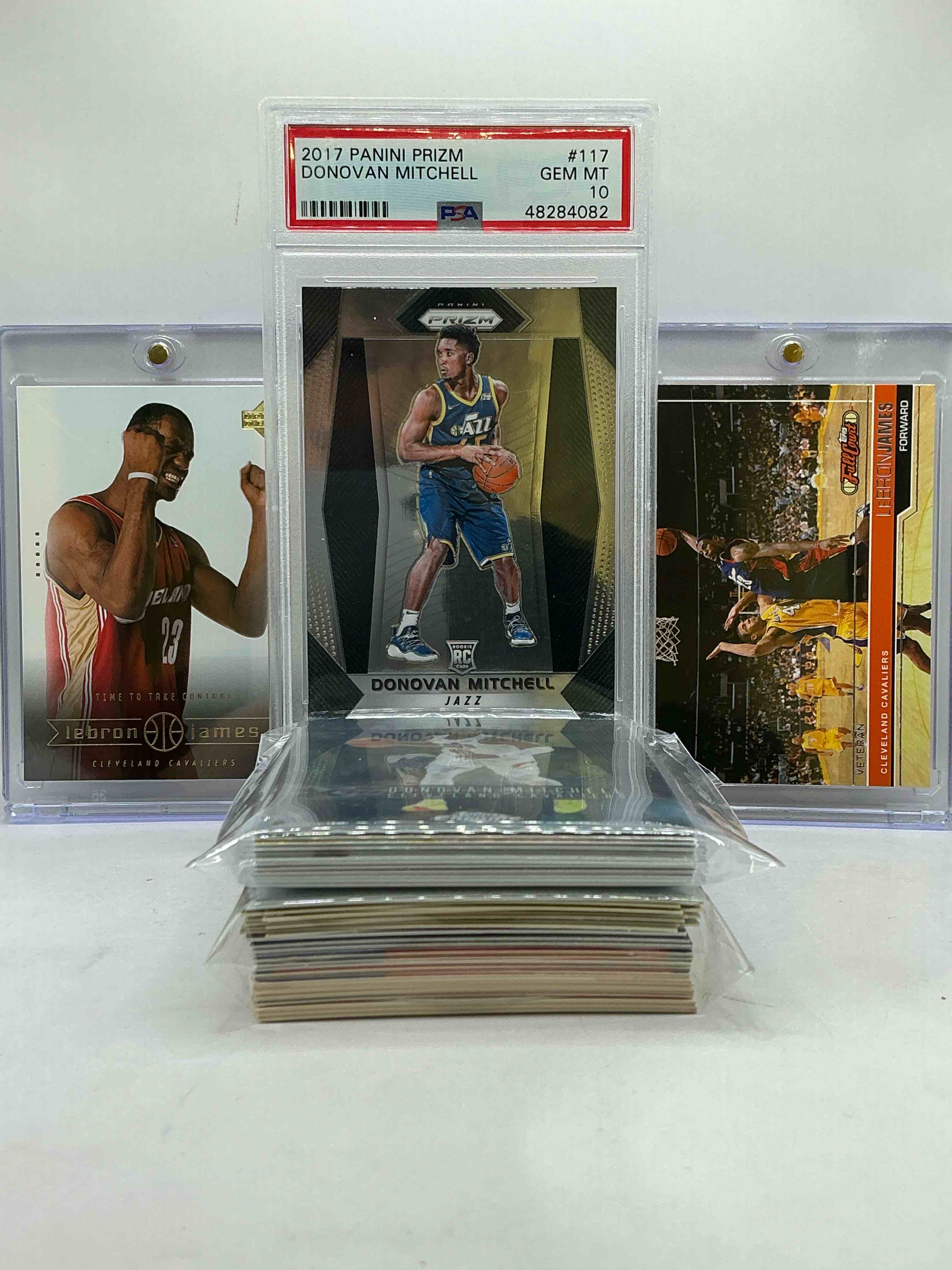 donovan mitchell prizm psa 10 rookie, lebron james rookie upper deck card, topps full court lebron james card & more! insane 50 card cavs lot! includes commons, legends, heroes, rookies & more! cleveland cavaliers craziness!