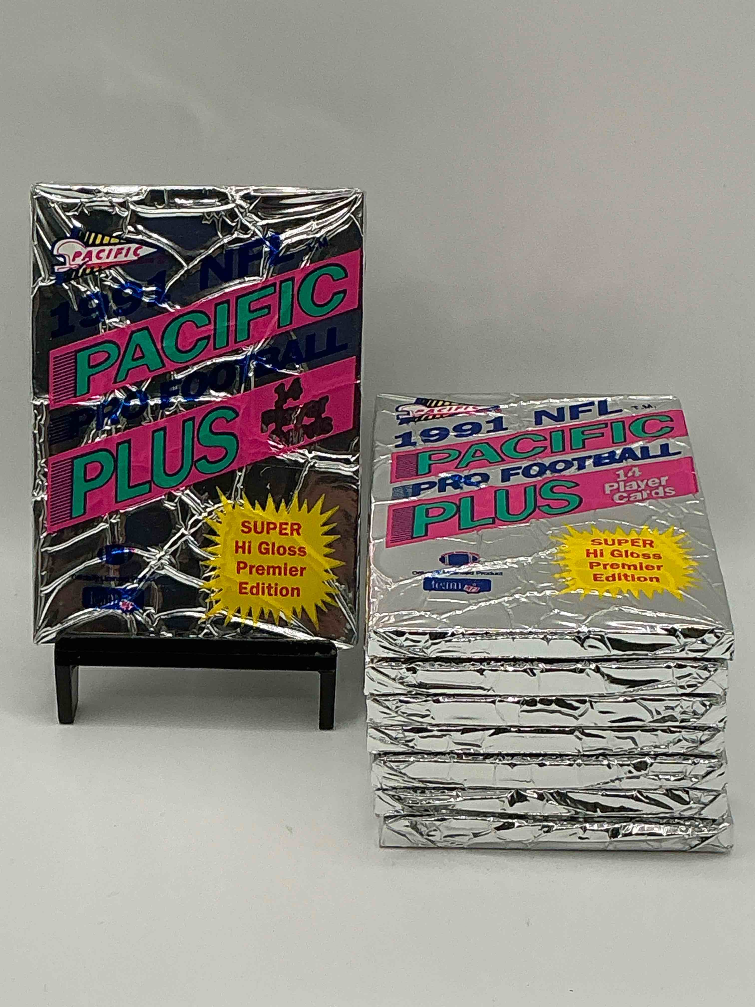 1991 pacific football, something you hardly ever see! pacific footbell sealed card pack, direct from original retail case. search for brett favre rookie, barry sanders, jerry rice & so much more! hard to find!
