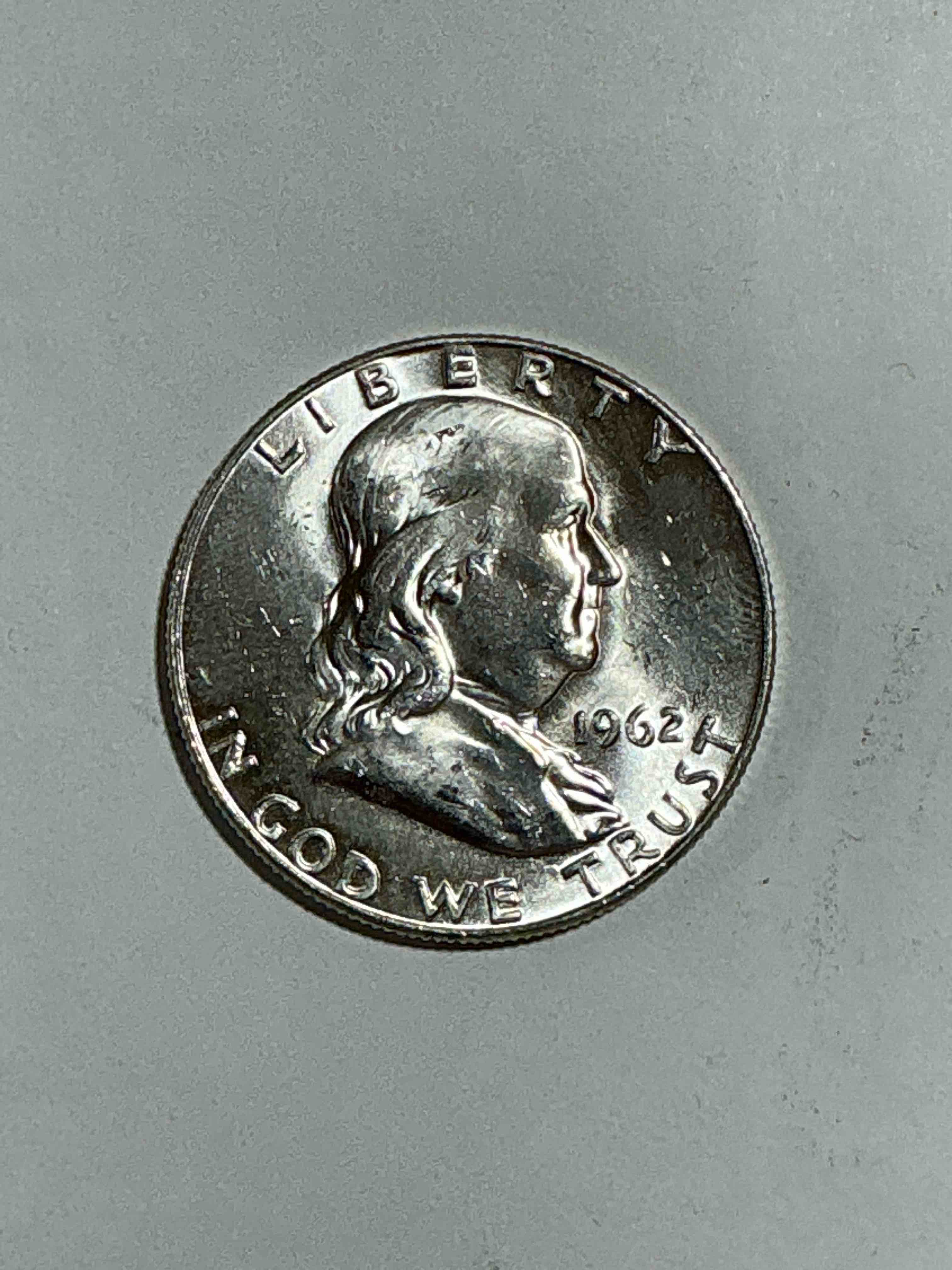 uncirculated ben franklin silver! pre 1965 silver u.s. half dollar coins! before 1965 american half dollars were actually silver, here is a rare version in excellent, uncirculated condition! great for investing in precious metals! these heavy half dollars were minted at 90% silver and 10% copper, giving them a net weight of 36169 ounces of pure silver per coin! very rare in this great. condition!