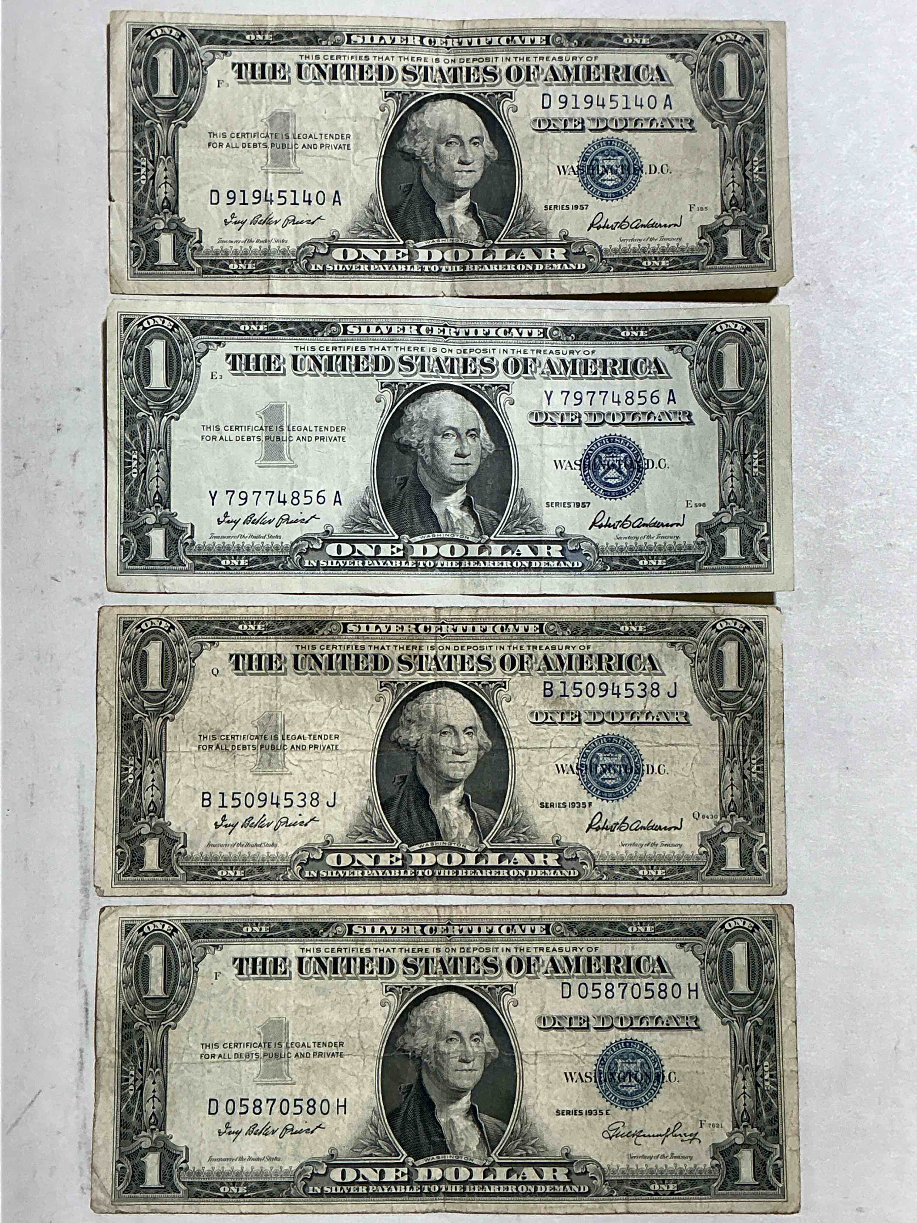 1957 & 1935 Silver Certificates! Did You Know That Prior To 1964 One Dollar U.S. Paper Money Was Actually Redeemable For Silver Dollars?! Wow How Times Have Changed! Silver Certificates Were Produced From 1878 To 1964 & Are Still Considered Legal Tender At Face Value. Here Are Gorgeous, Circulated 1935 & 1957 U.S. One Dollar Silver Certificate, With Highly Collectible "Blue Seal!* Own An Awesome Piece Of History!
