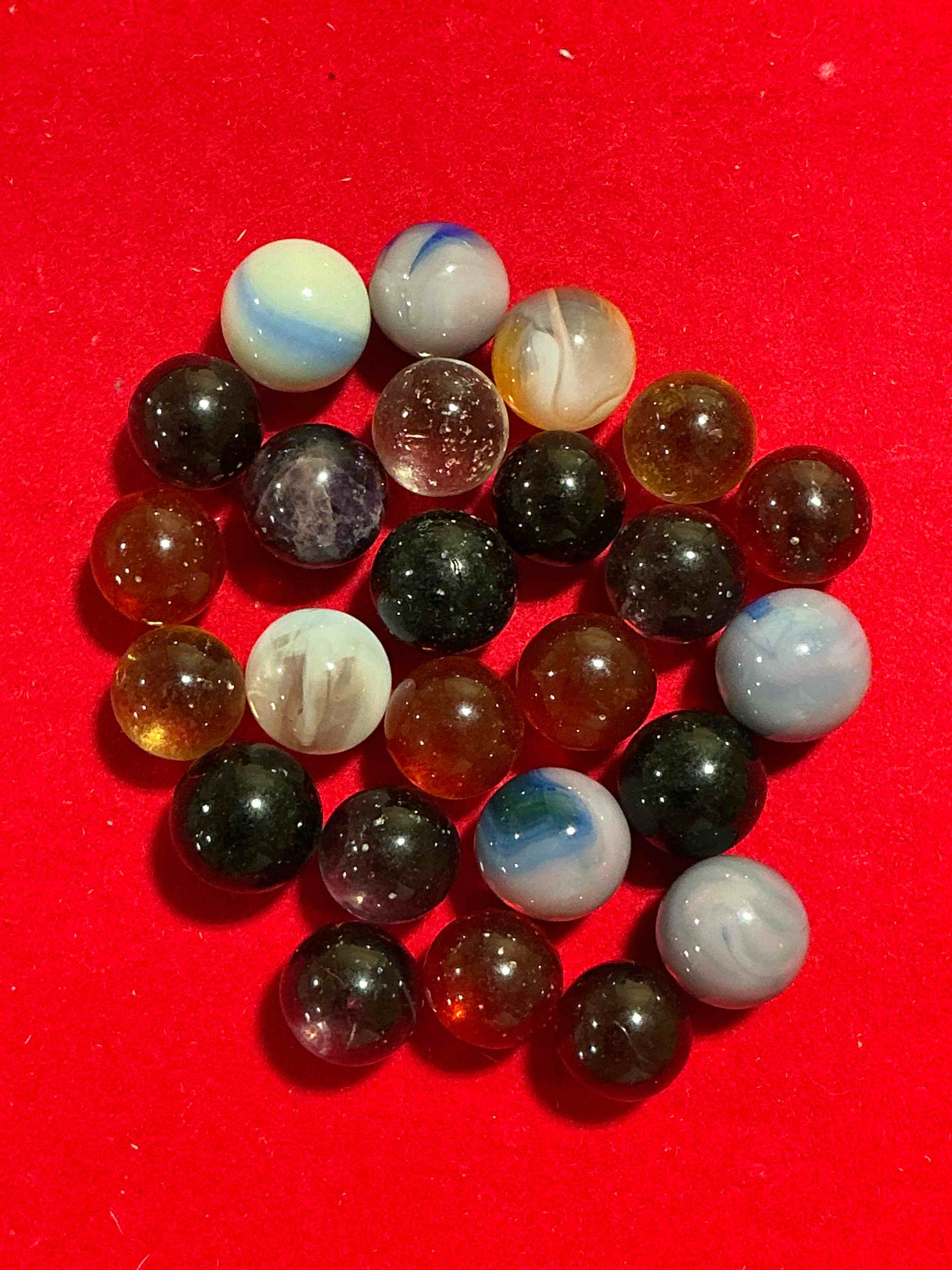 Condition photo showing New/Like New for Antique Glass Marbles! Genuine Stunning Marbles Lot, All Marbles Made Between The Years 1925-1965 & Made With Uranium! Many Are Great Depression Era & Even Earlier! Gorgeous, Authentic Pieces Of History!  