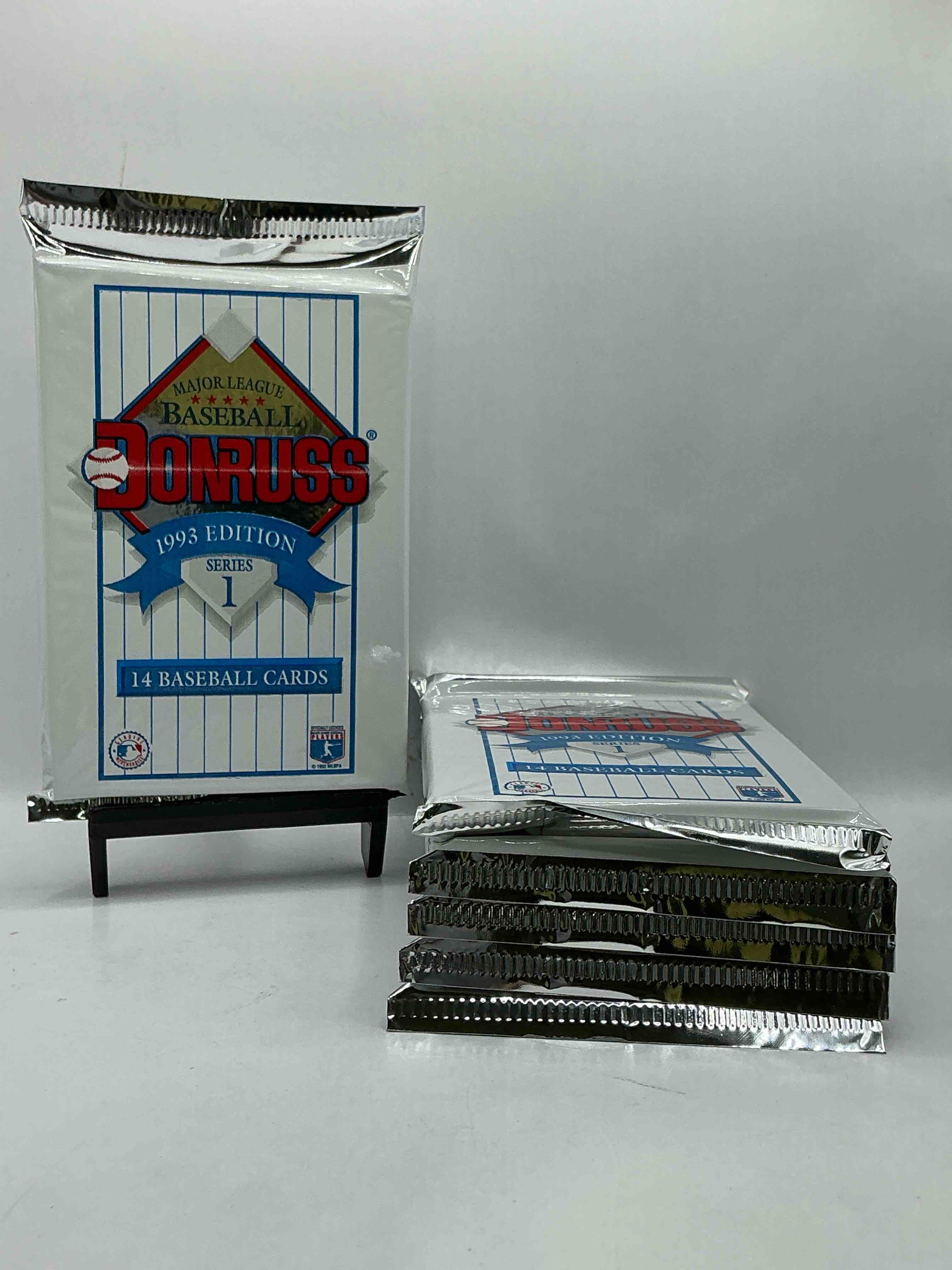 Great Year! 1993 Donruss Baseball Unopened Baseball Card Packs, Direct From Original Sealed Retail Case! Search For Valuable Rated Rookie Cards From Chipper Jones (PSA 10 $150+) & Mike Piazza, Early Ken Griffey Jr. & So Much More!
