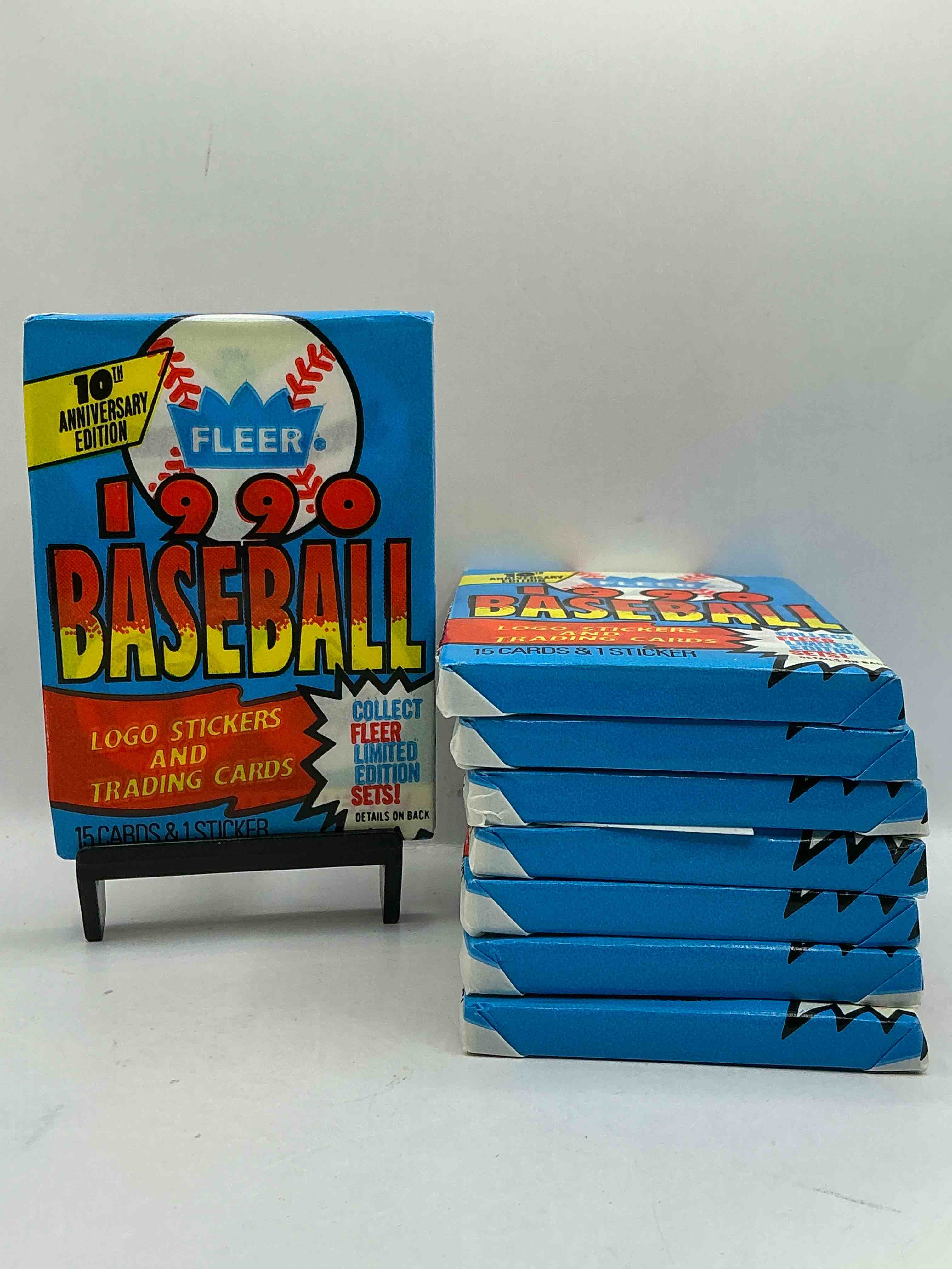 Condition photo showing New/Like New for Vintage Baseball! Awesome 1990 Fleer Baseball Unopened Sports Card Wax Packs!Direct From Original Box! Search For Valuable Collectible Ken Griffey Jr Cards!