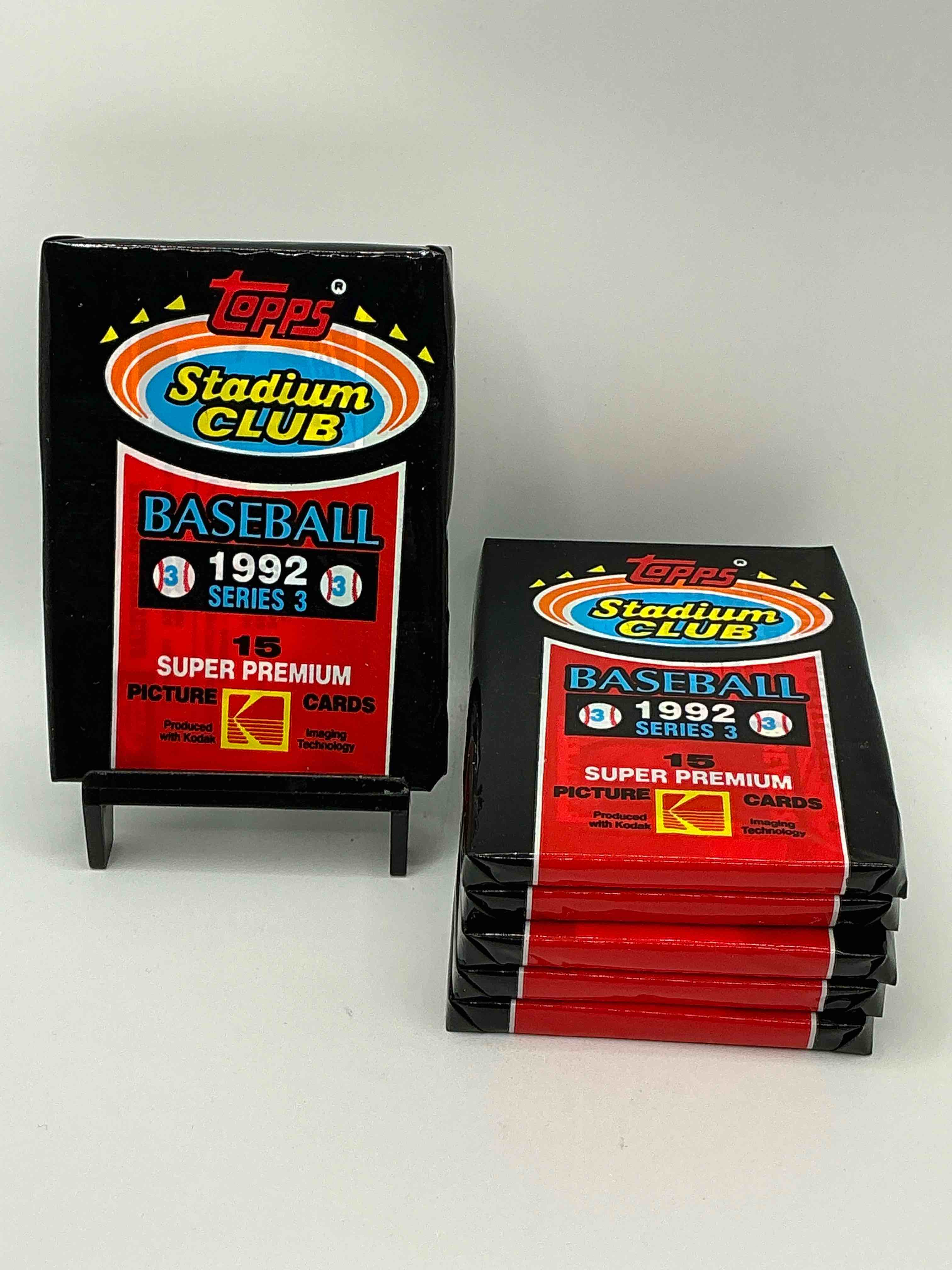 Ken Griffey Jr!? Frank Thomas!? Baseball Insanity! 1992 Topps Stadium Club Baseball Series III Unopened Packs, Direct From Box! 15 Premium Baseball Cards In Each Pack! Search For Griffey Jr, Nolan Ryan, Frank Thomas & So Much More!Search For 1980's Stars & Hall Of Famers!